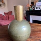 Grand vase en acier vert et doré