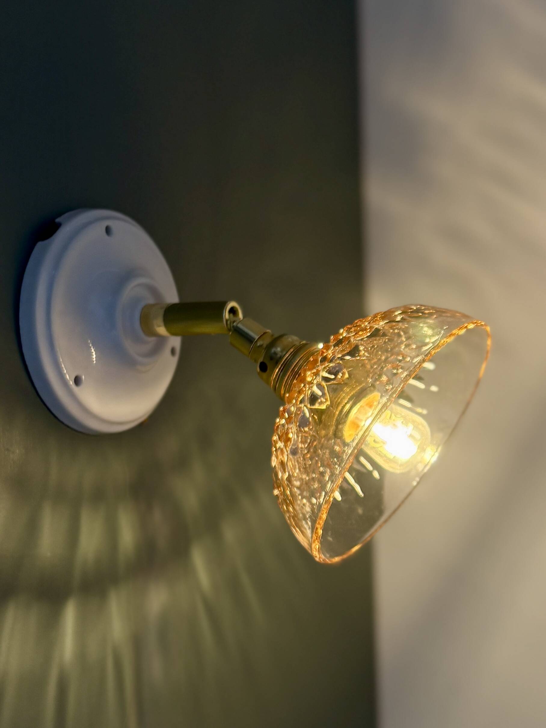 Vintage pink glass lampshade - tableware collection