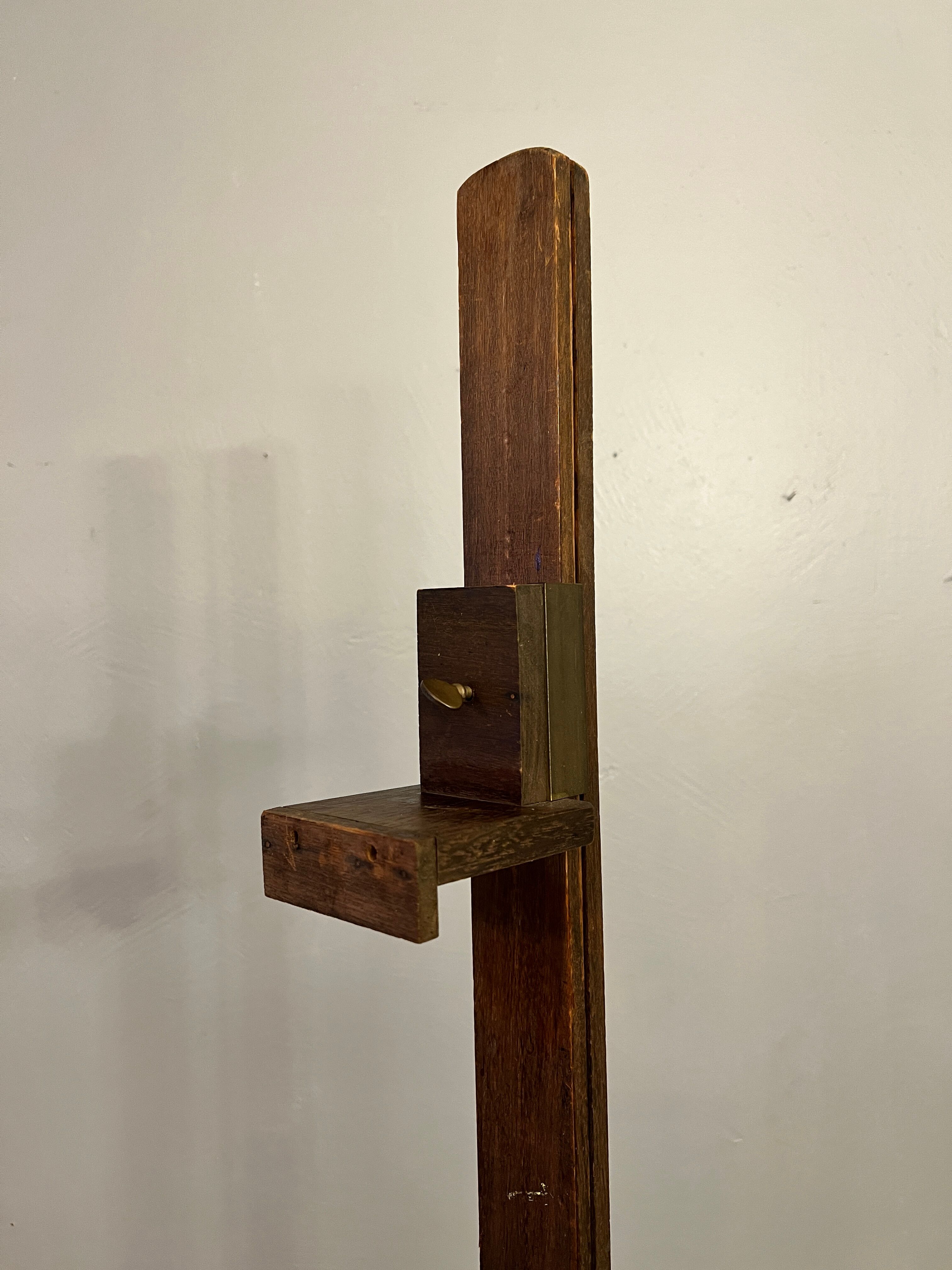 Easel of ancient painter