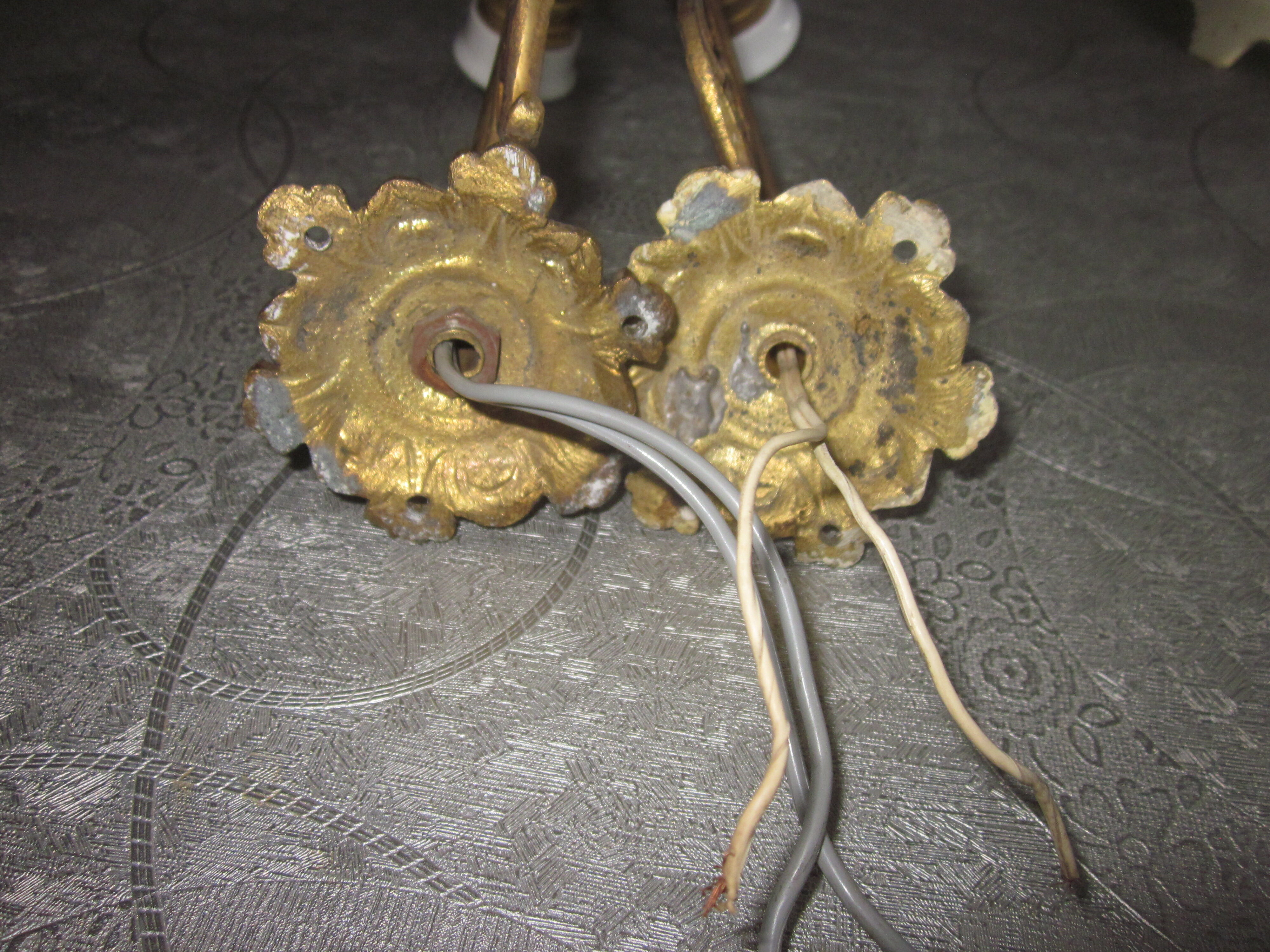 pair of bronze swan collar wall light
