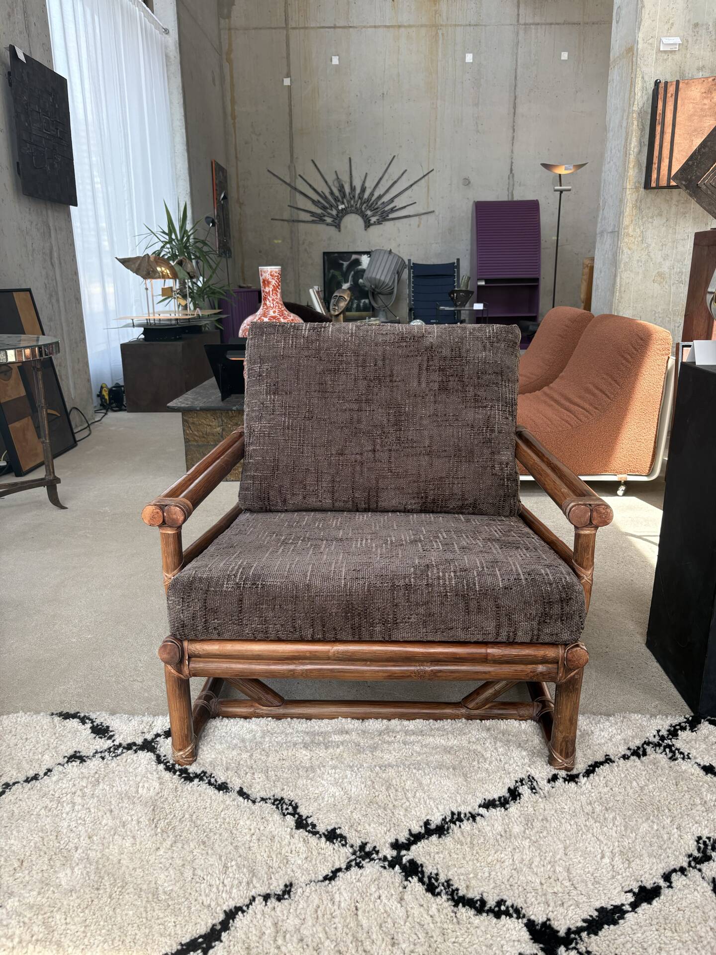Fauteuils et table Mc Guire (ensemble de 3)