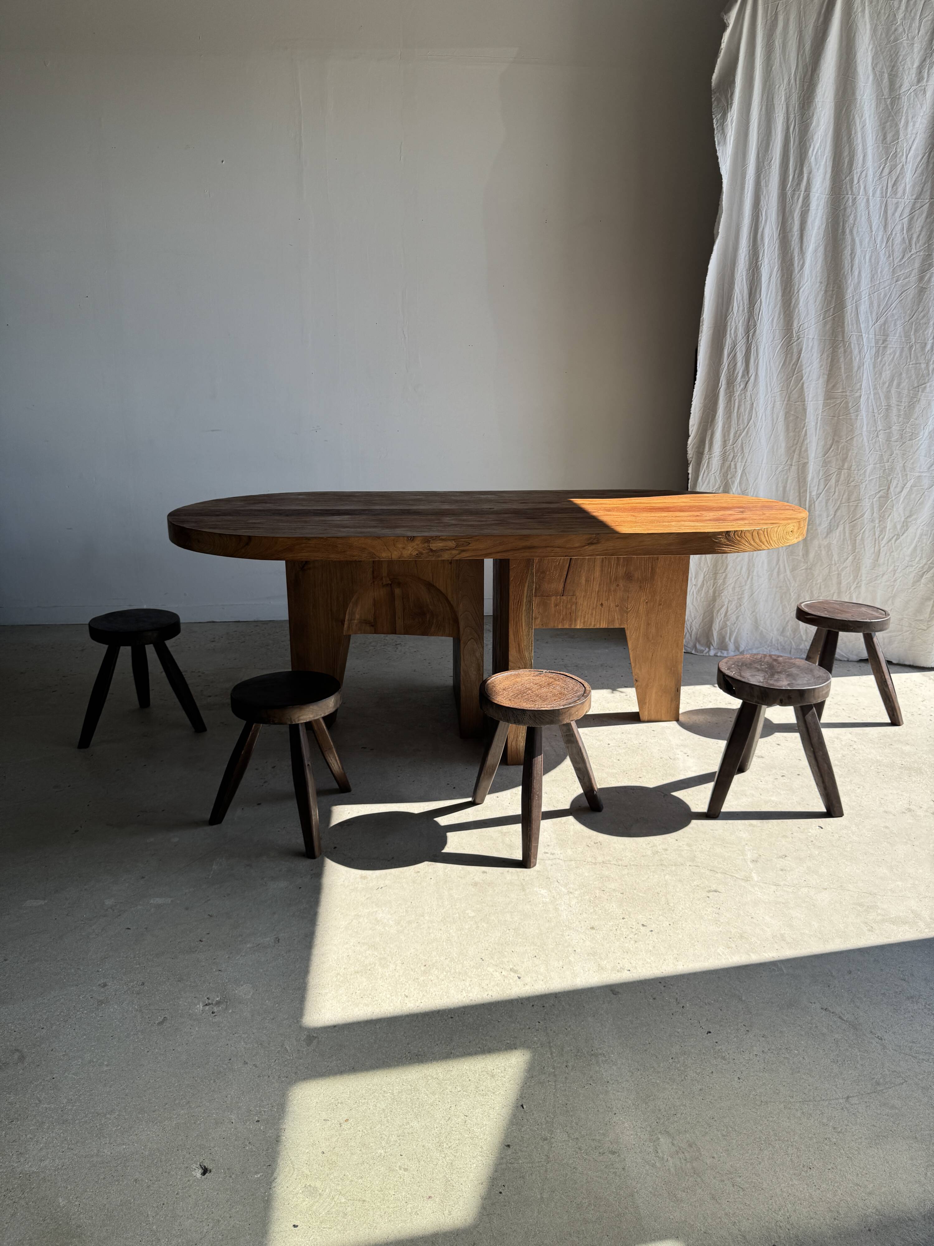 Immense solid teak table 2.10m x 1m