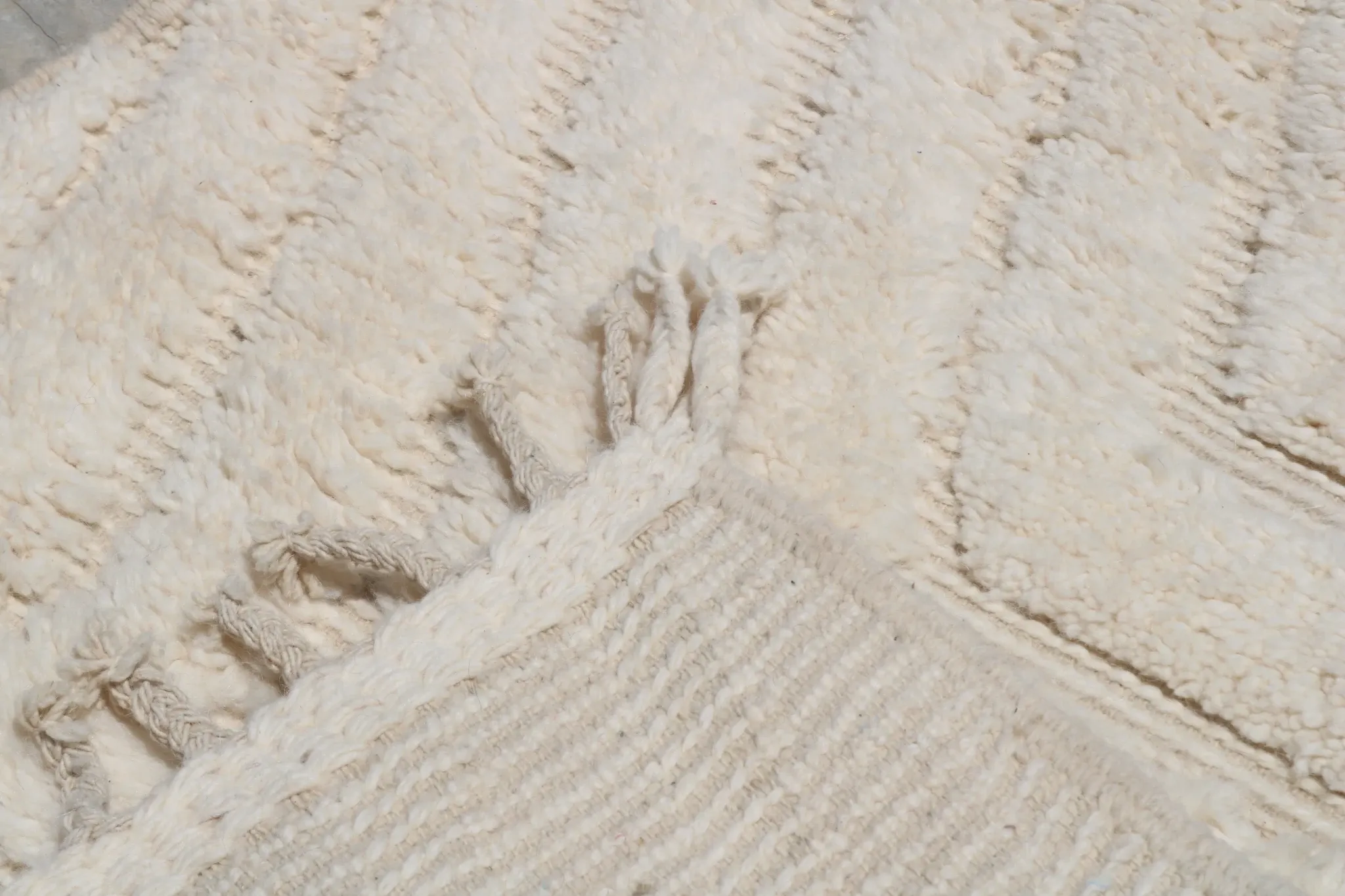 Beni Ouarain rug, 250 x 150 cm - AZ841