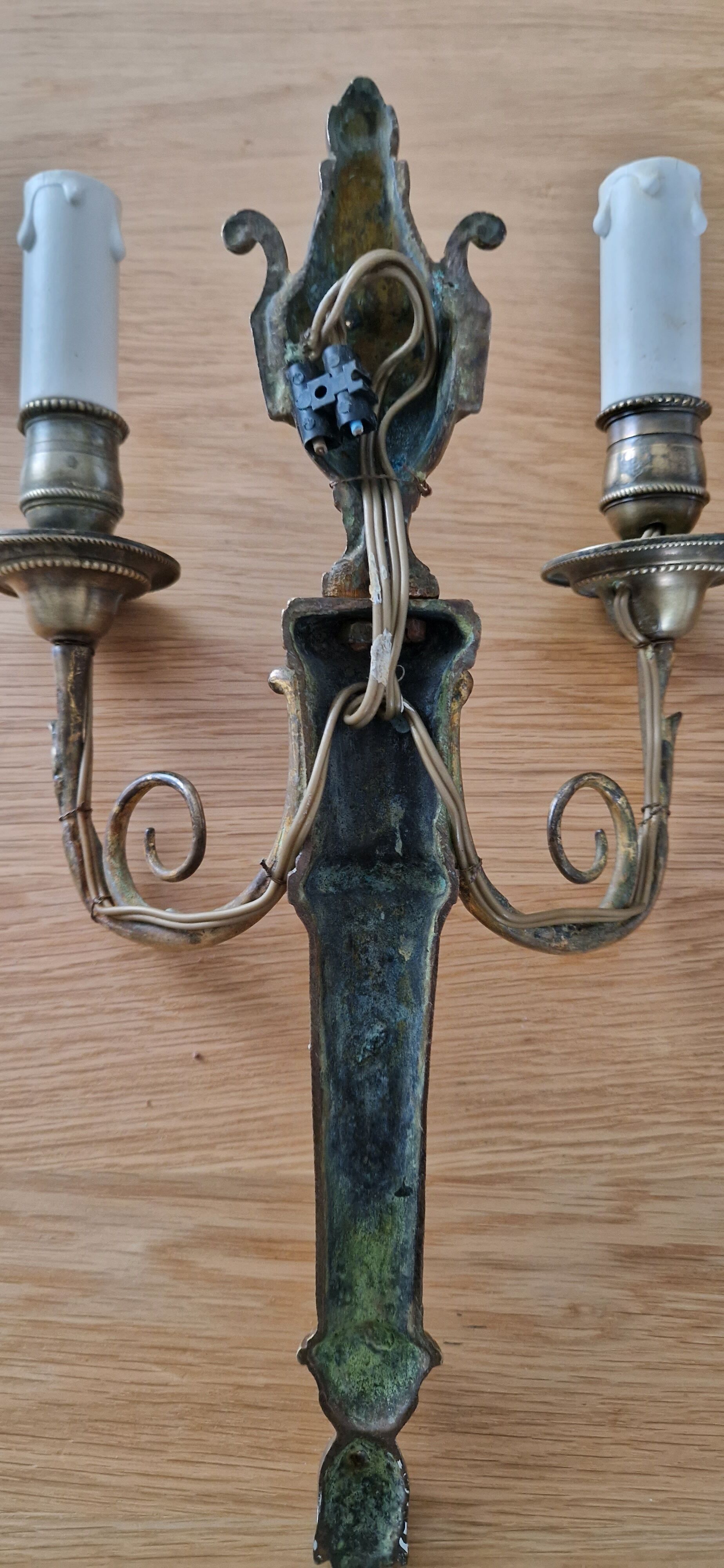 Applique bronze style Louis XVI