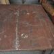 Table rustique Thonet en hêtre marron, circa 1920, plateau à lattes et pieds tournés