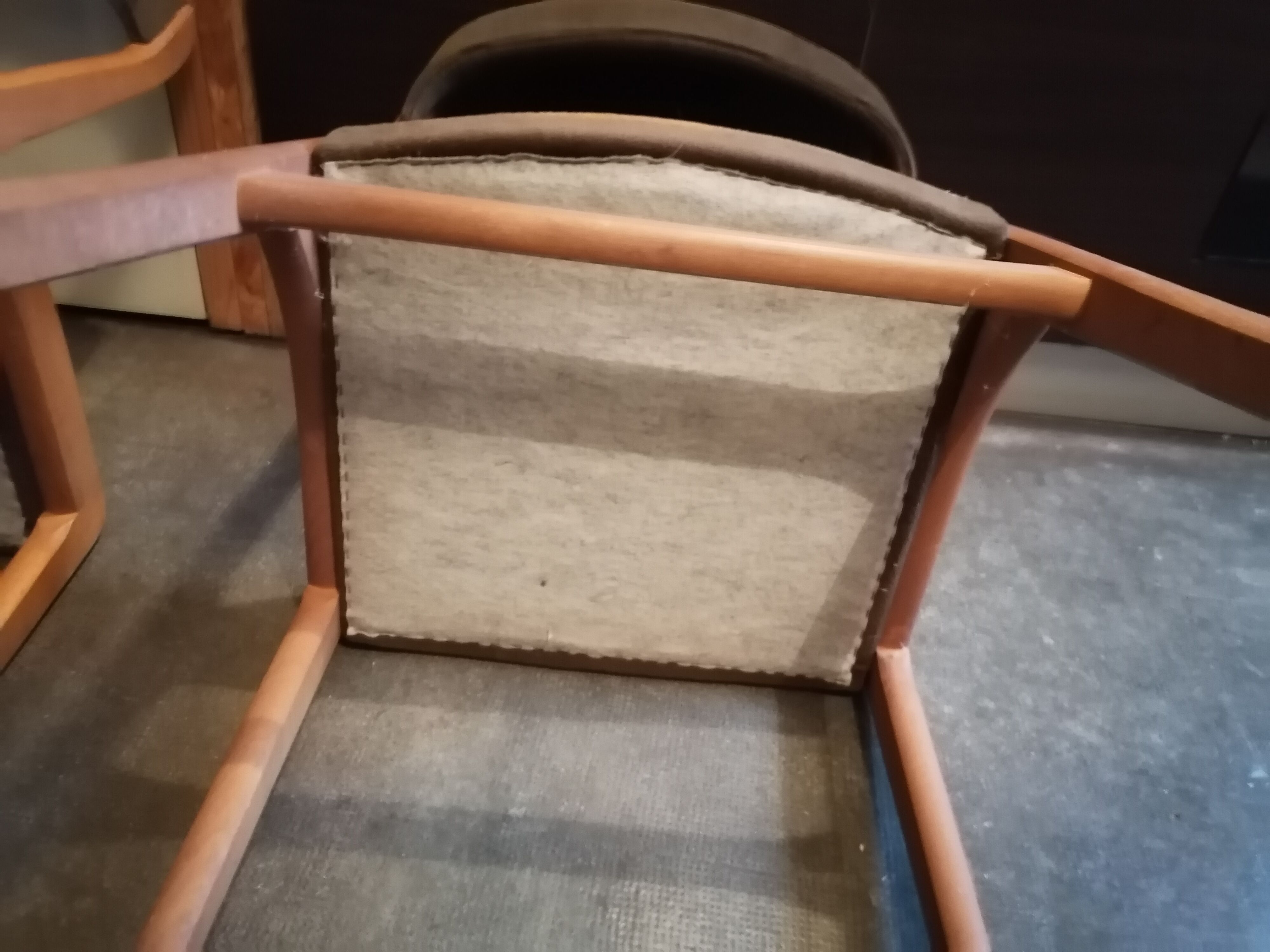 Lot de 2 chaises scandinaves teck velours 1960