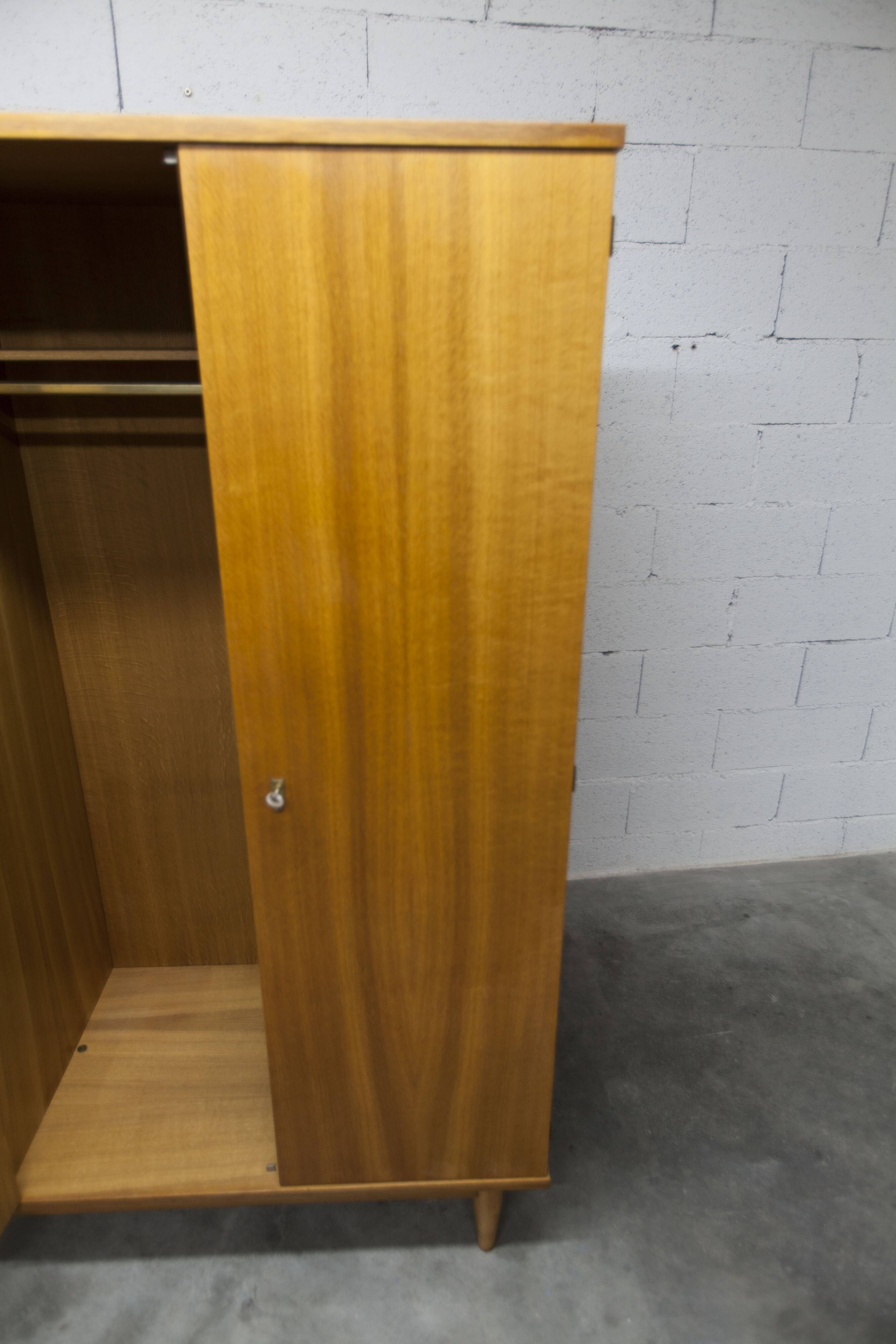 Scandinavian 3-door wardrobe in blond teak