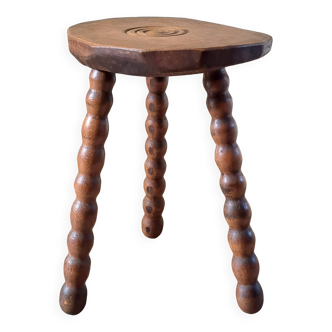 Tabouret tripode