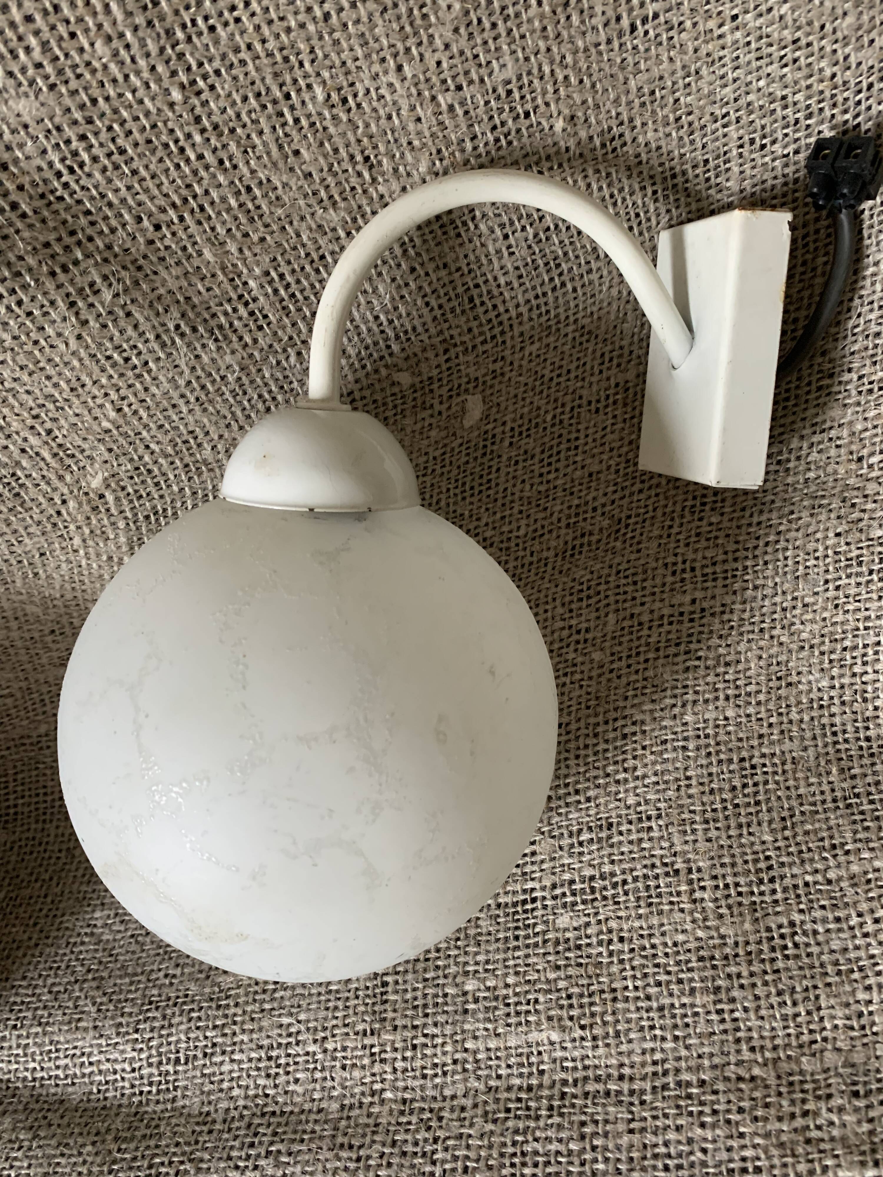 Applique vintage blanche