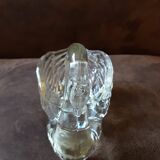 Crystal swan-shaped empty pockets
