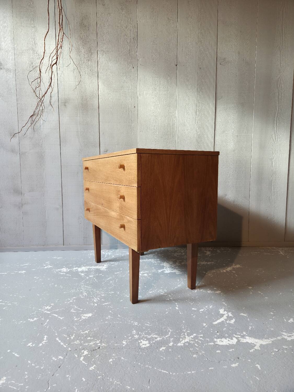 Vintage chest of drawers
