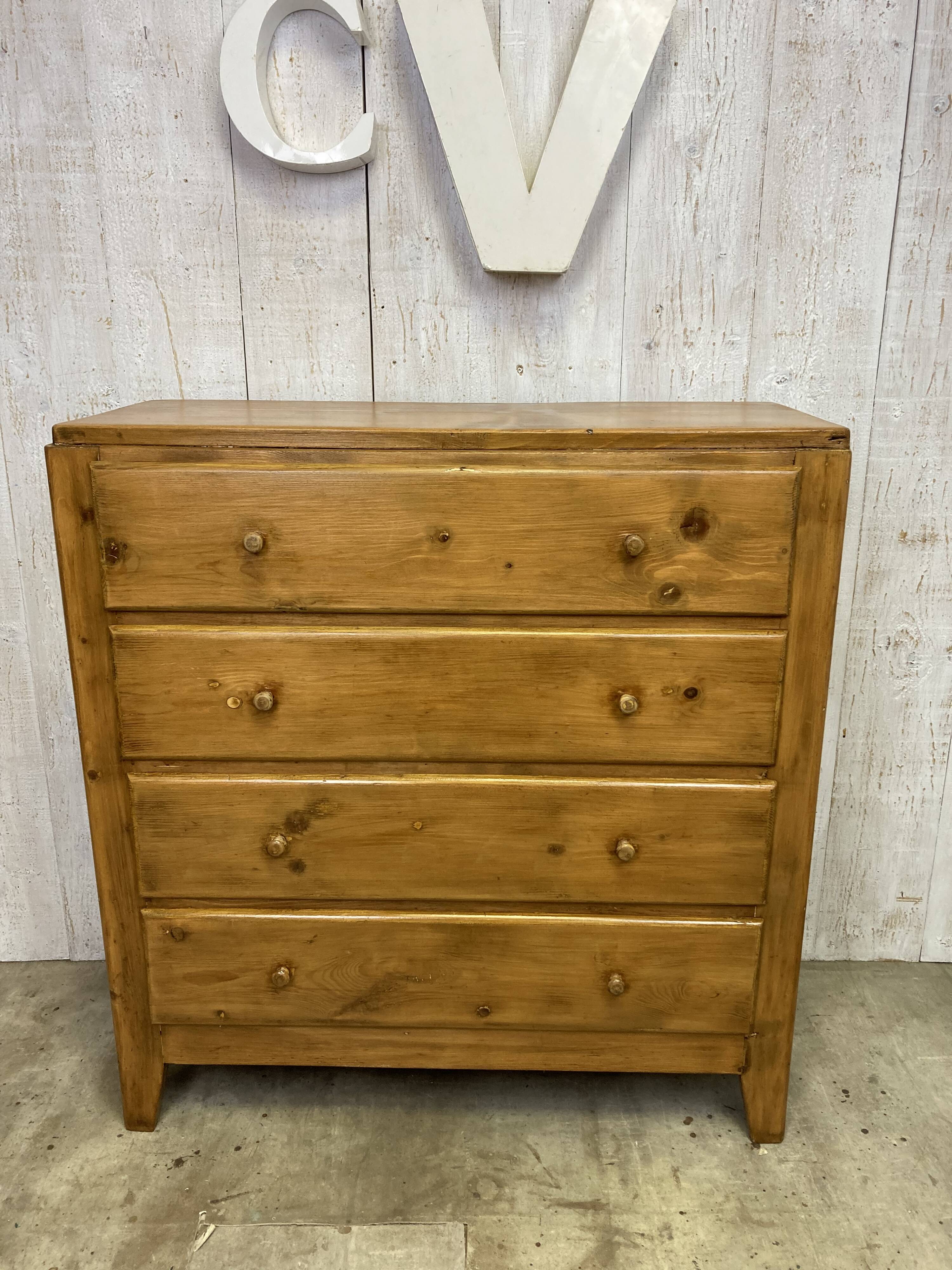 Commode vintage