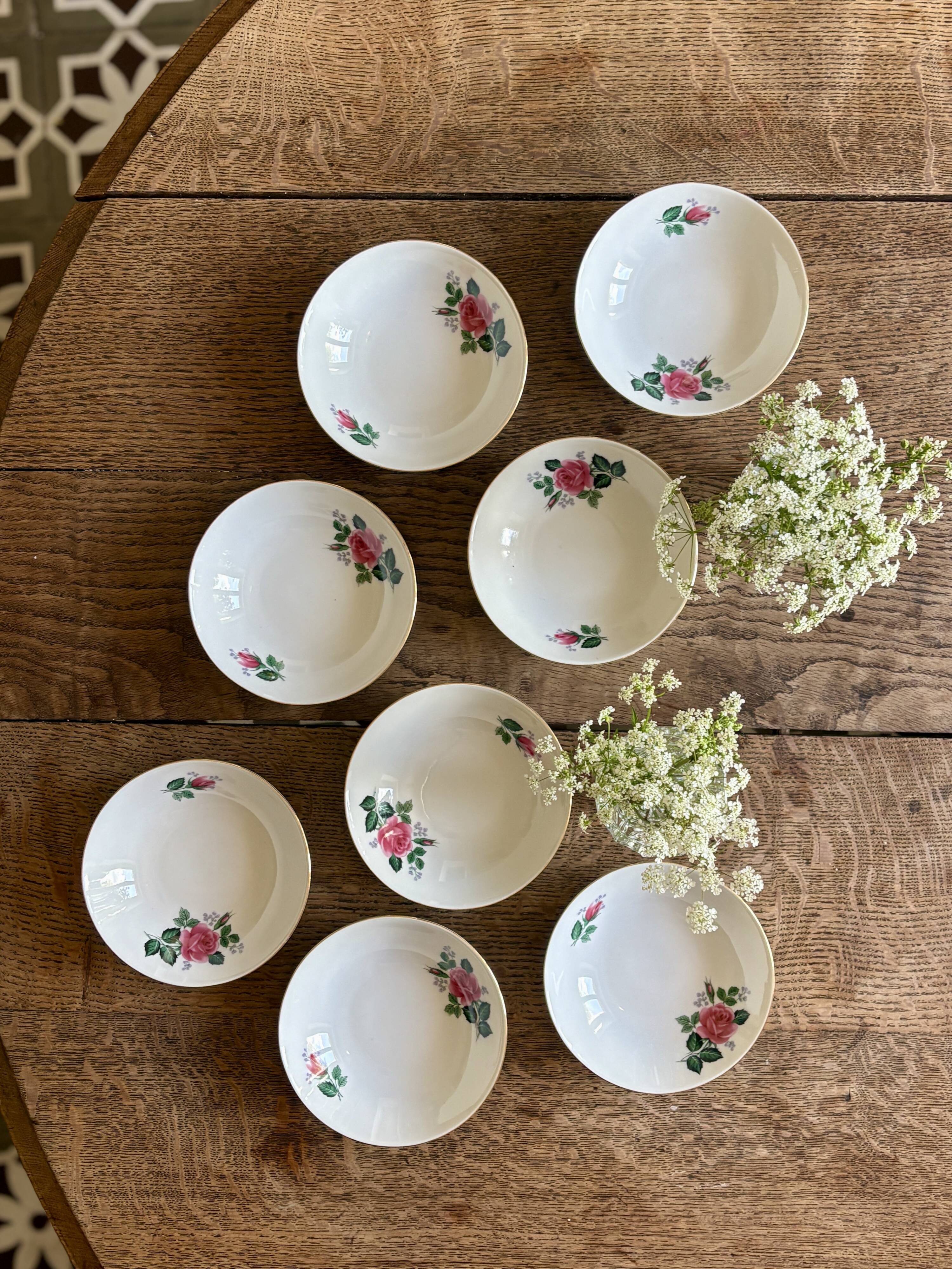 Set of 8 vintage porcelain ramekins
