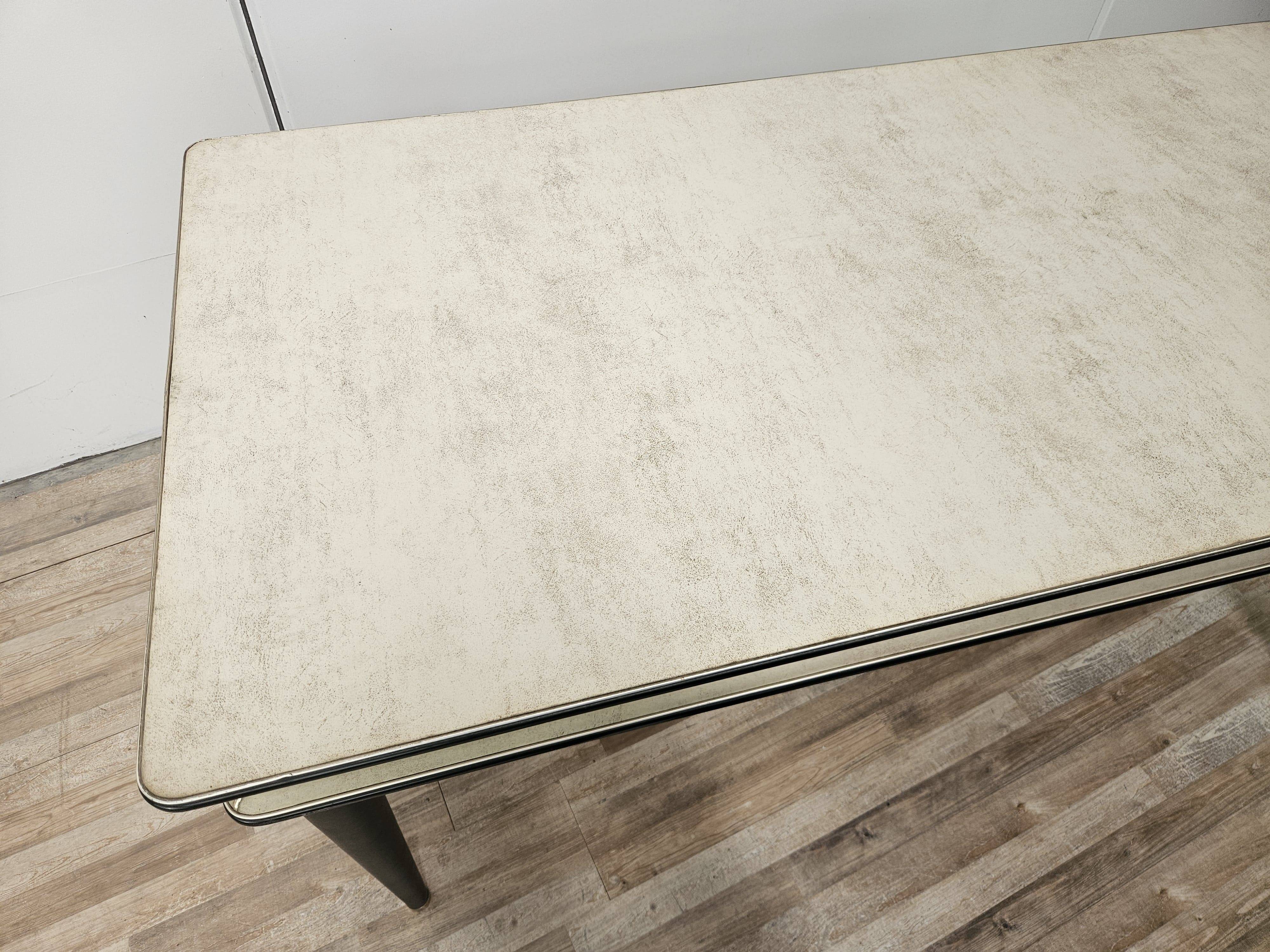 Dining table by Umberto Mascagni from the 1950s