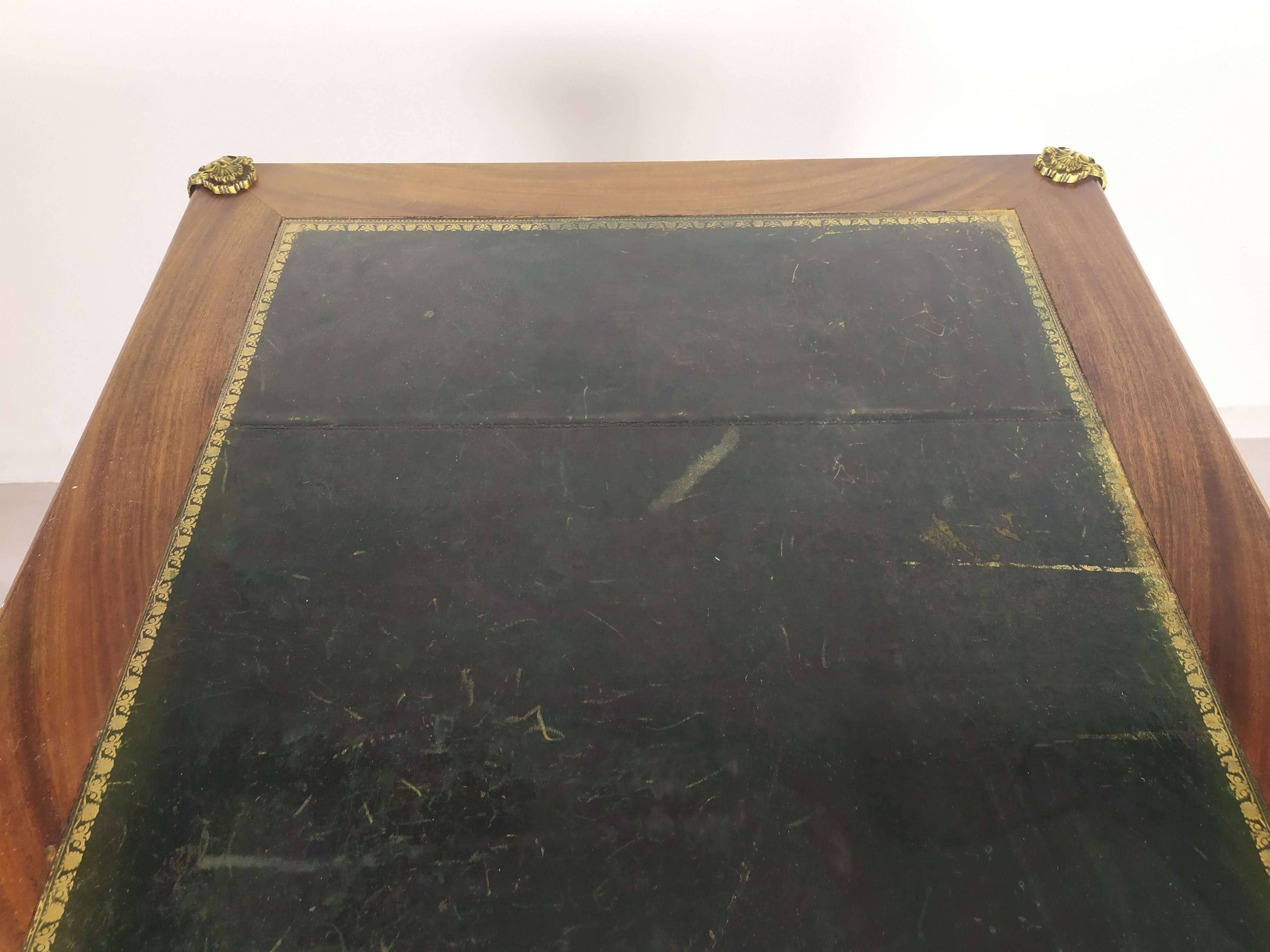 Empire-style desk and chairs