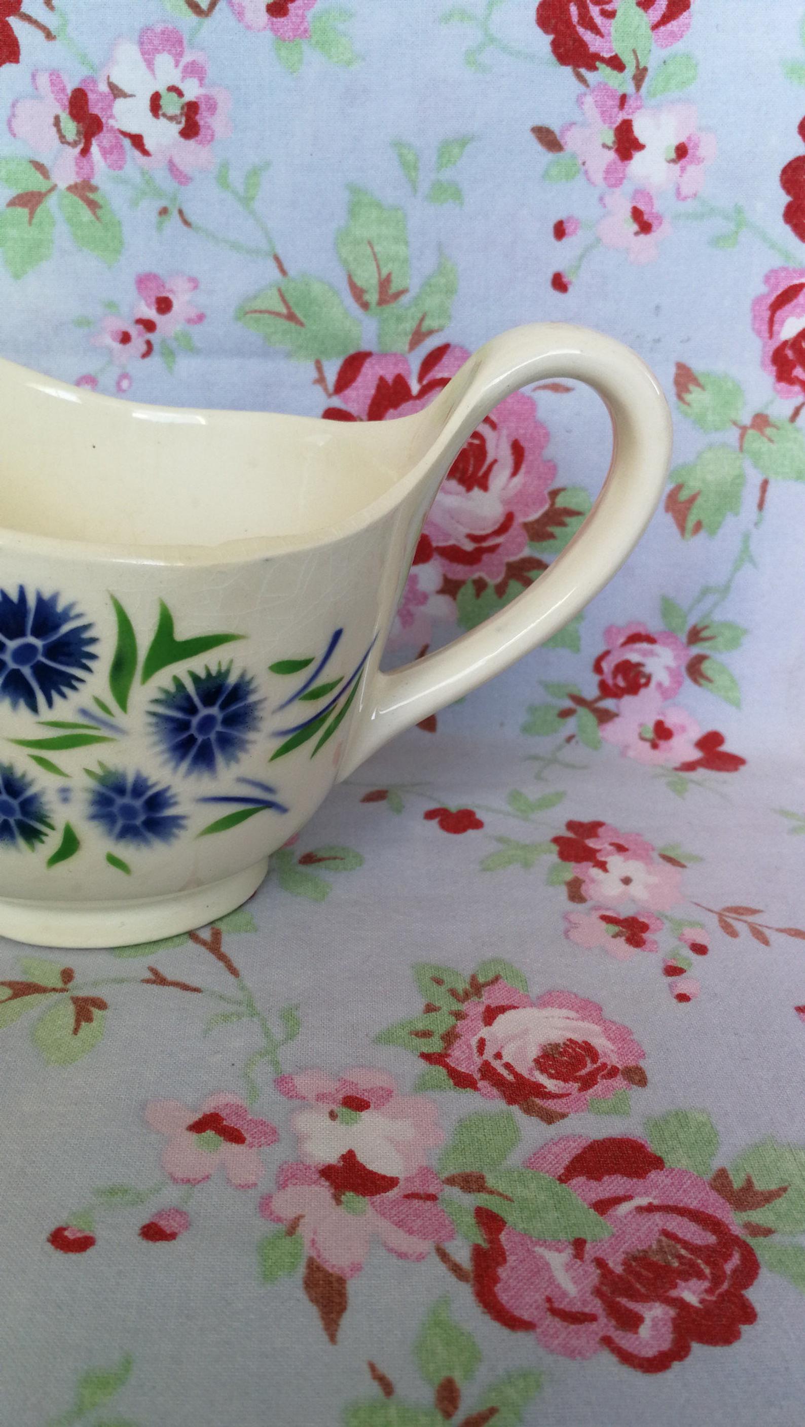 Former Badonviller Saucière, Francine model, Blue and Green Flowers in The Stencil