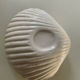 Vintage porcelain shell emptier