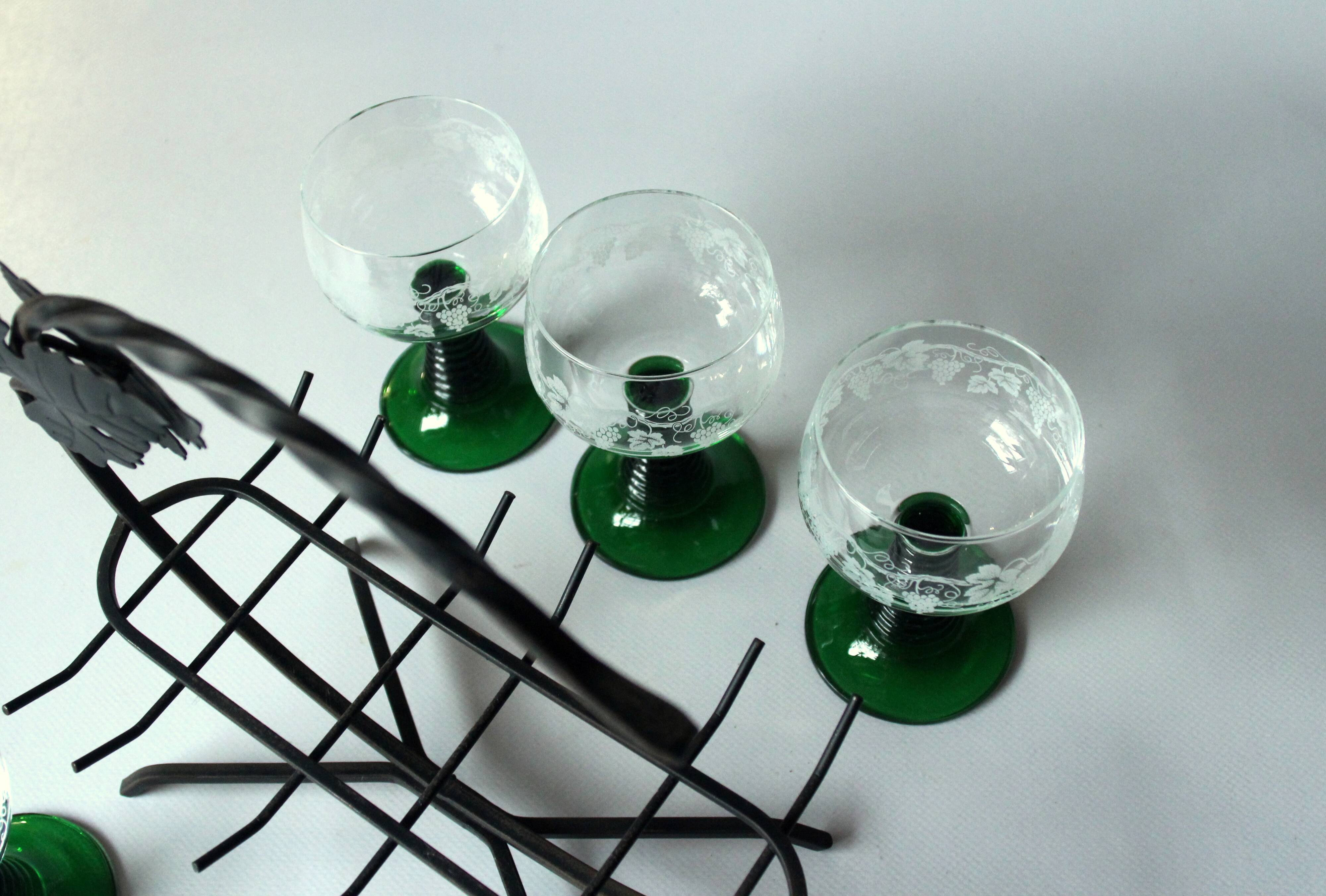 6 Roemer wine glasses with engraving on a handmade wrought iron stand, vintage