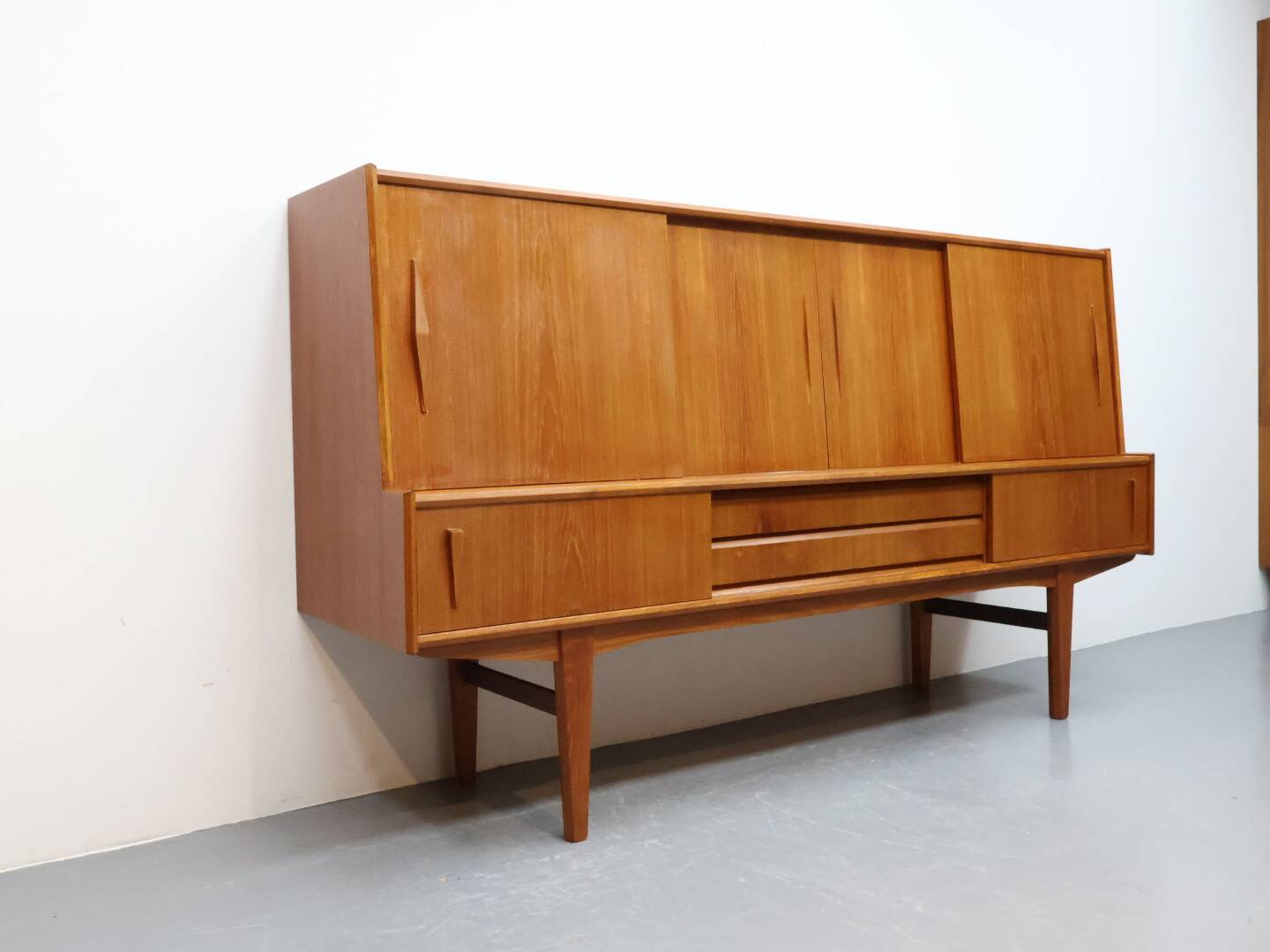 Vintage wandmeubel Deens Teak