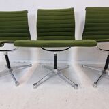 Ensemble de 5 chaises modèle EA 105 par Eames pour Herman Miller, années 1970