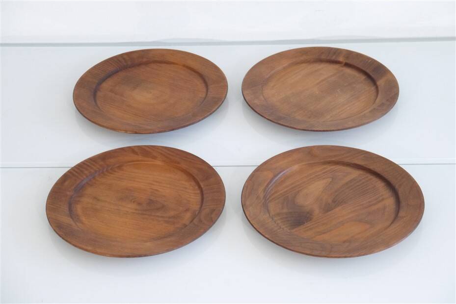 Set of Sacndinavian wooden plates 1960