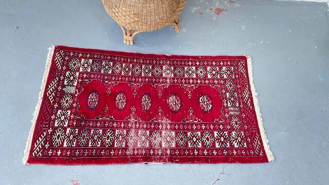 Artisanal velvet rug ancient
