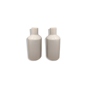 1970s Paire de vases en céramique de F.lli Brambilla en couleur beige. Fabriqué en Italie