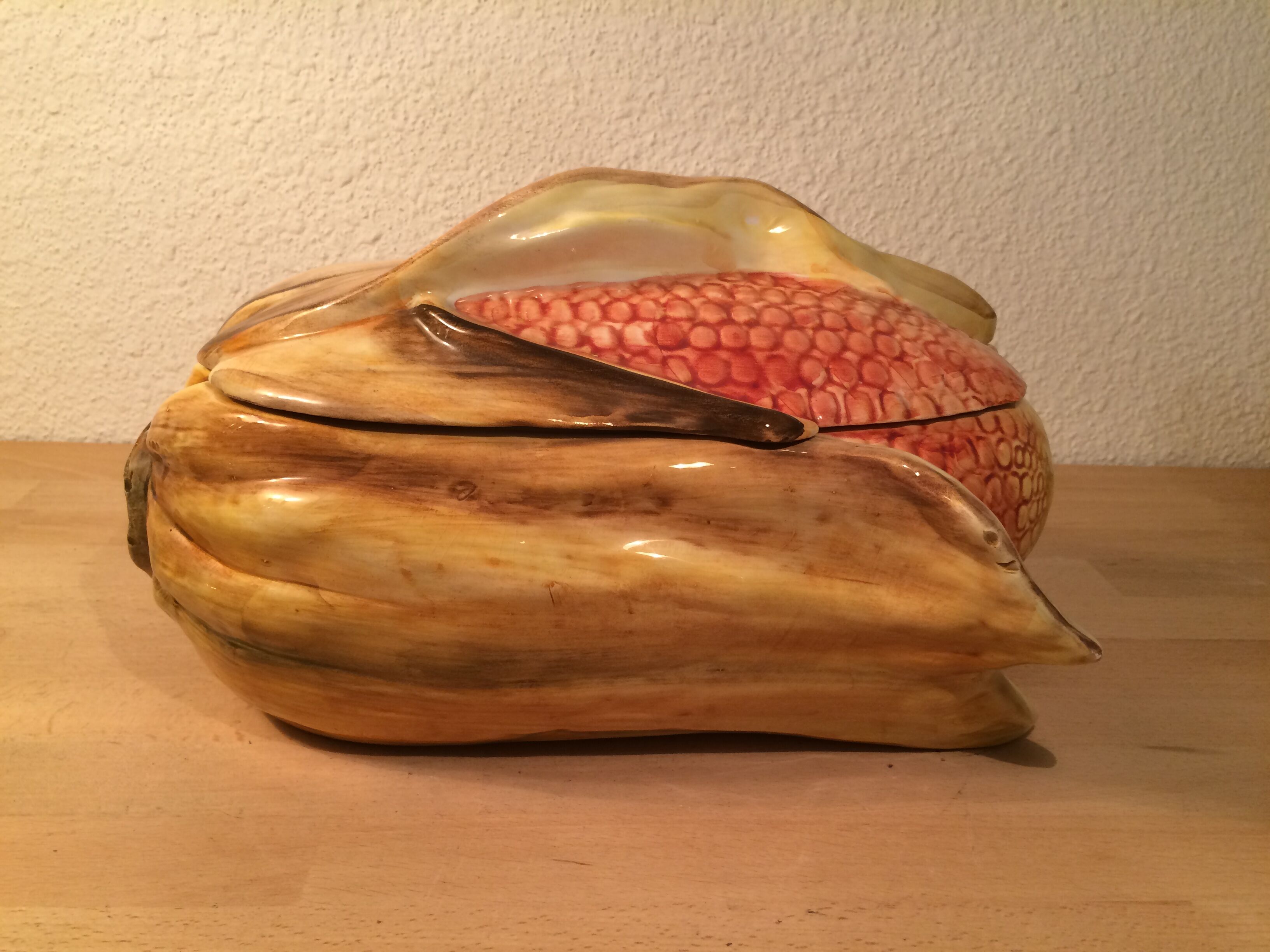 Soup cob of ceramic corn slurry vintage