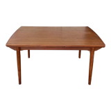 Scandinavian table