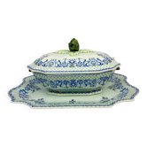 Gien, vegetable dish, soup tureen and its lid in fine earthenware, Rouen decoration.
