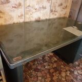 Bureau strafor