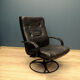 Modern armchair in black leather Gota Mobler