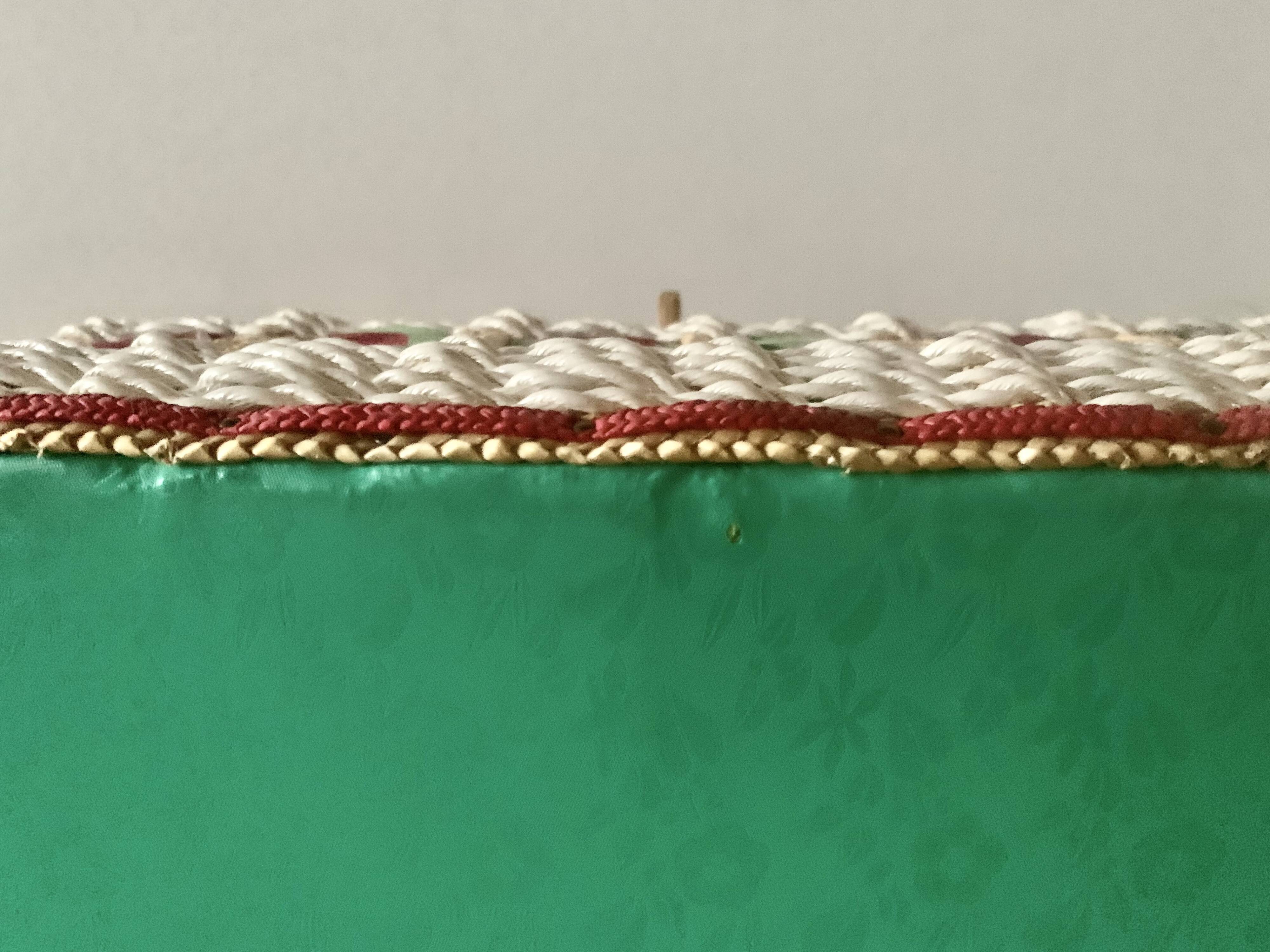 Vintage sewing basket in rattan and floral fabric