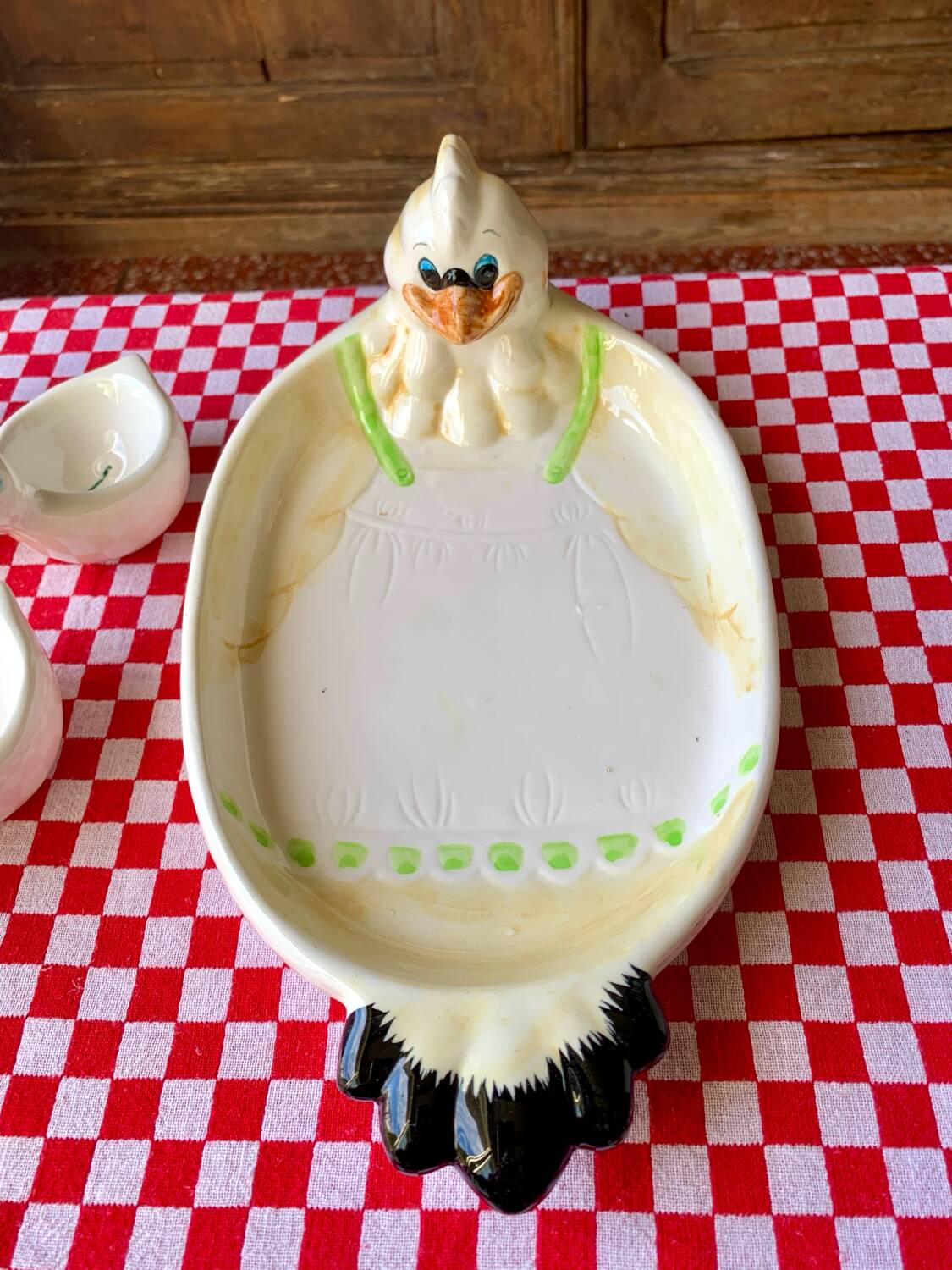 Dish and egg cups with chick designs