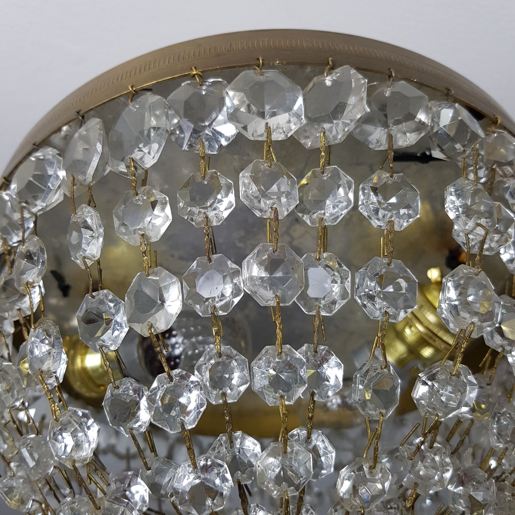 Ceiling light trash in Crystal pendants