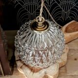 Chiseled vintage globe player