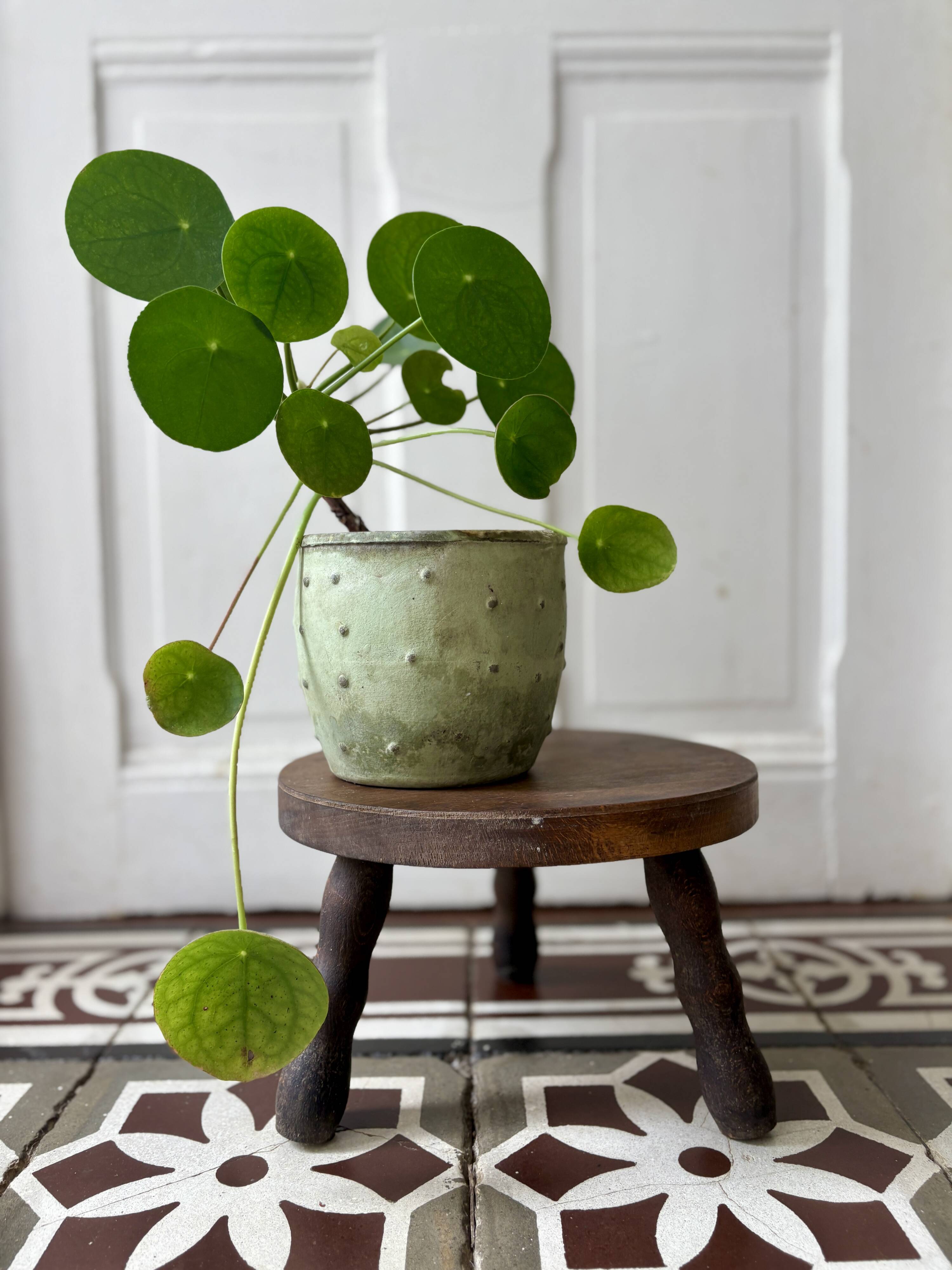 Tabouret tripode vintage en bois