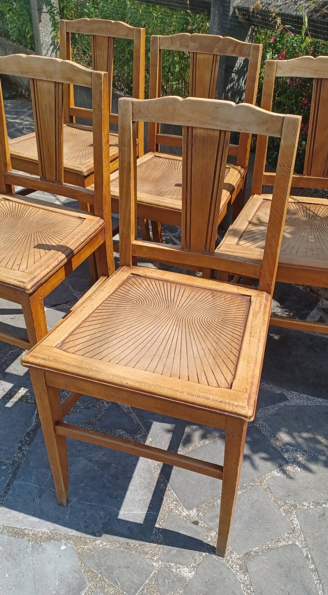 Set of 6 wooden chairs from the 1950s.