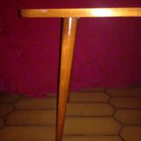 Table low Scandinavian style