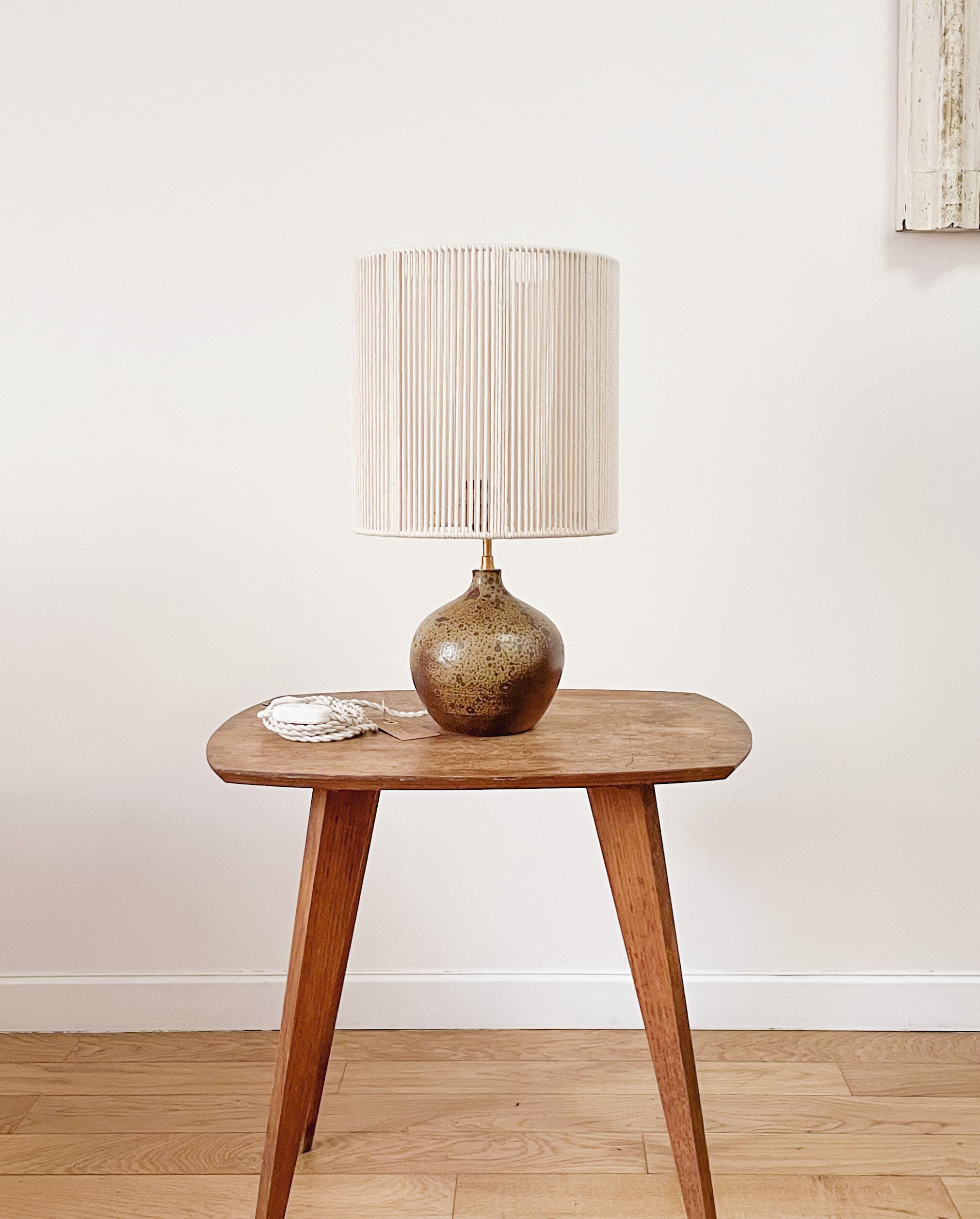 Lamp Sandstone and cotton rope