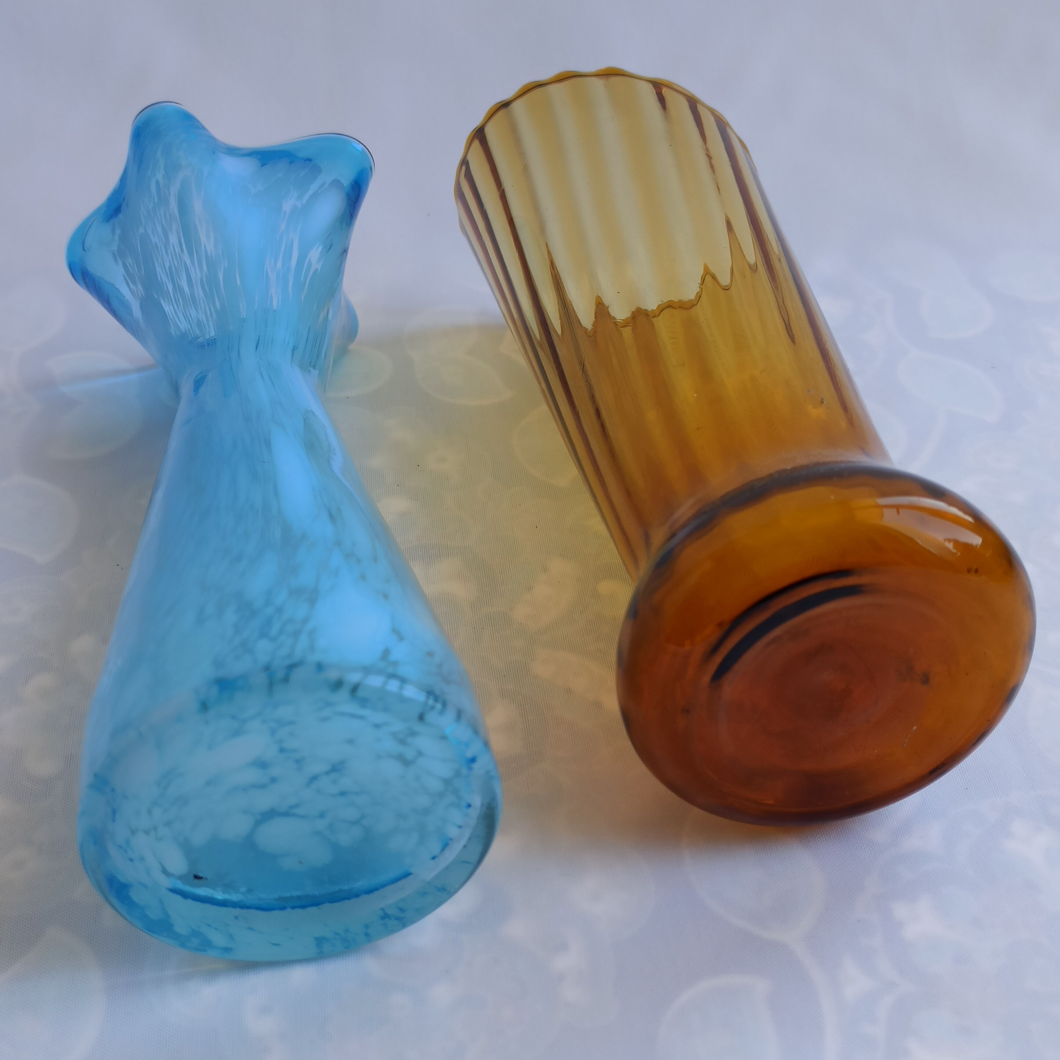 Duo of vintage Italian vases in blown glass