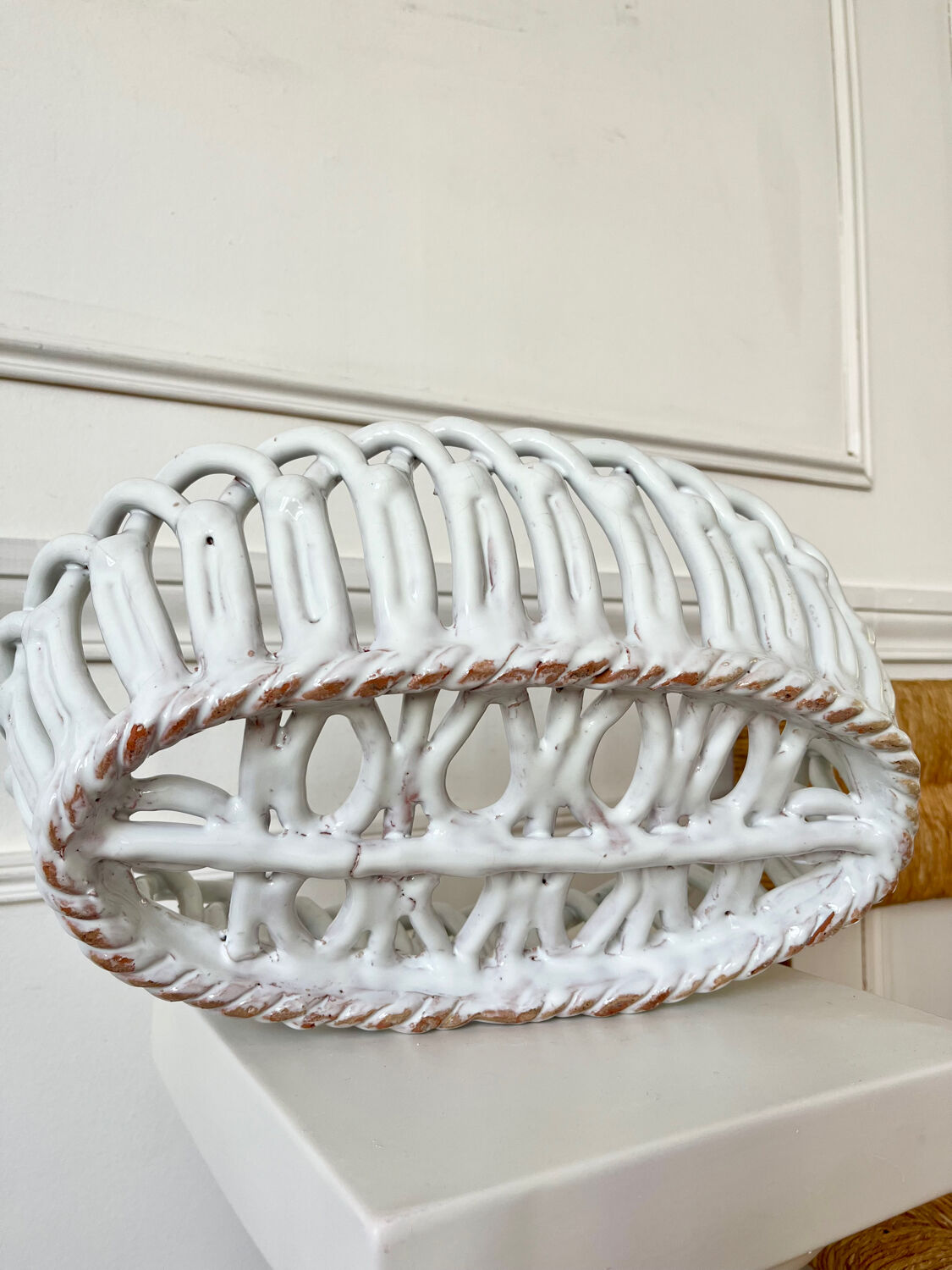 Woven ceramic fruit bowl