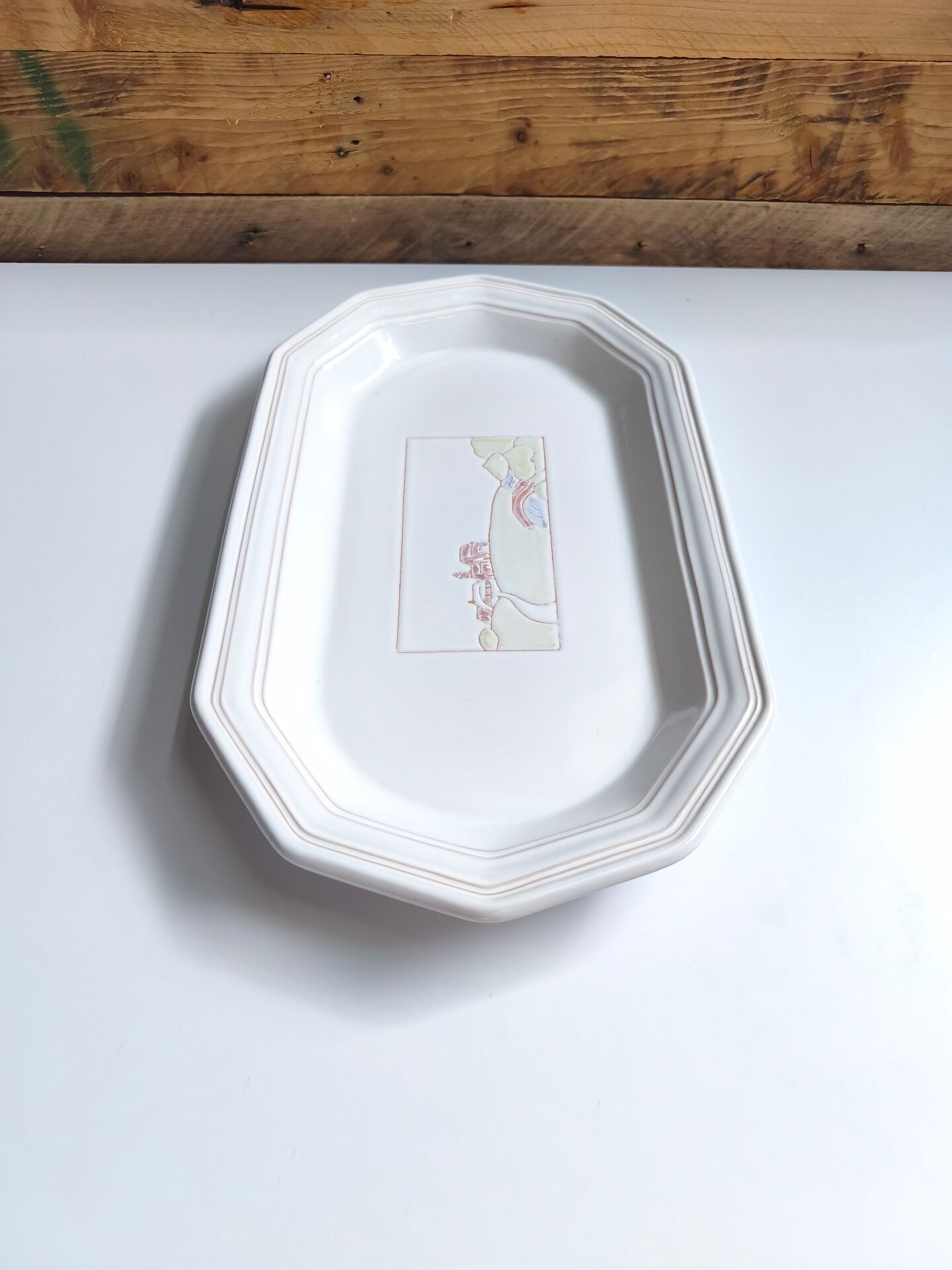 Plat long Niderviller modèle champêtre vintage