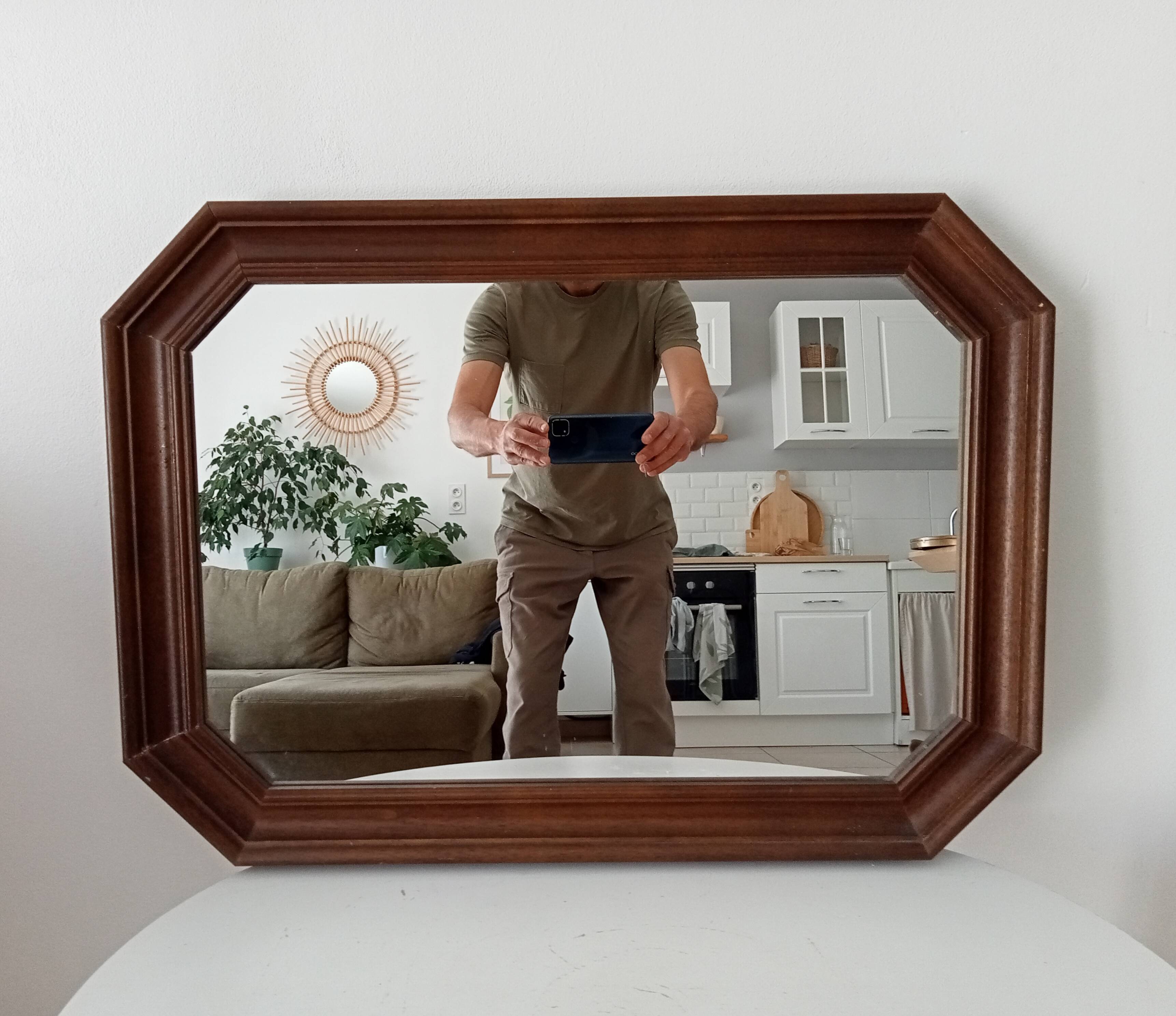 Vintage octagonal mirror from the 70s/80s.