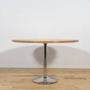 Mid-century modern oak round dining table, Denmark, 1970s