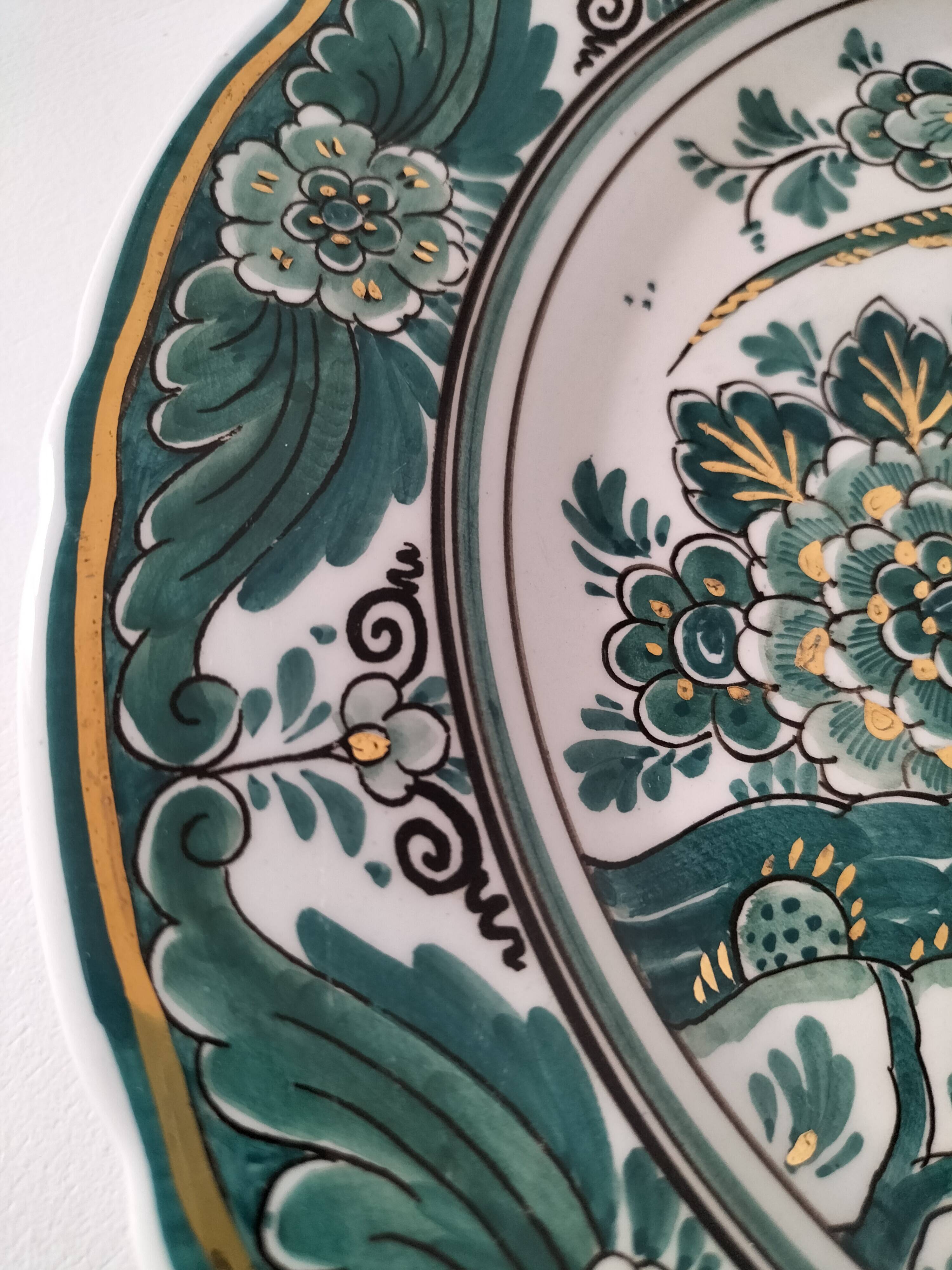 Large rare Delft Groen hand-painted plate Velsen pottery Netherlands