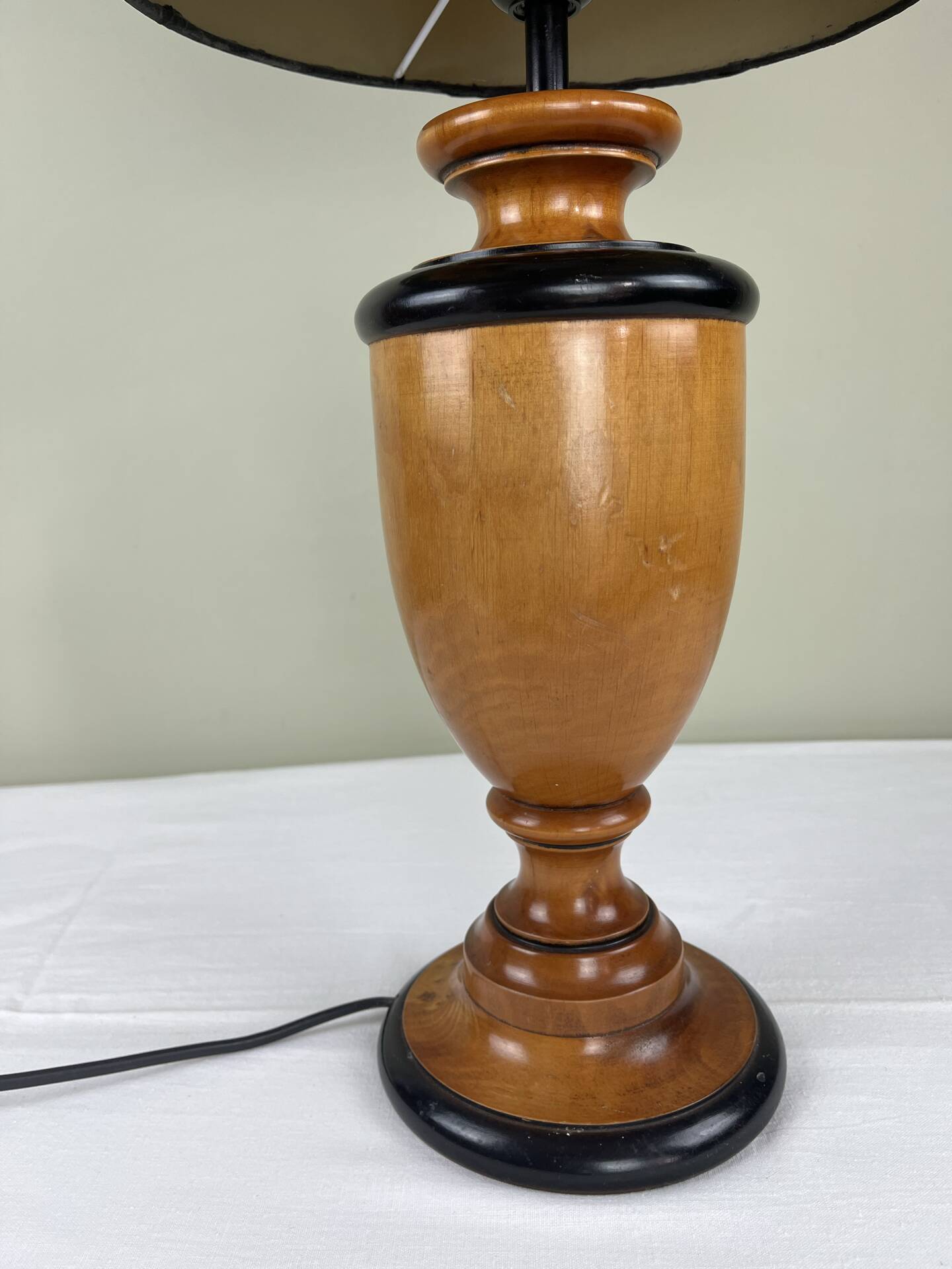 Hand-painted lampshade ambient lamp