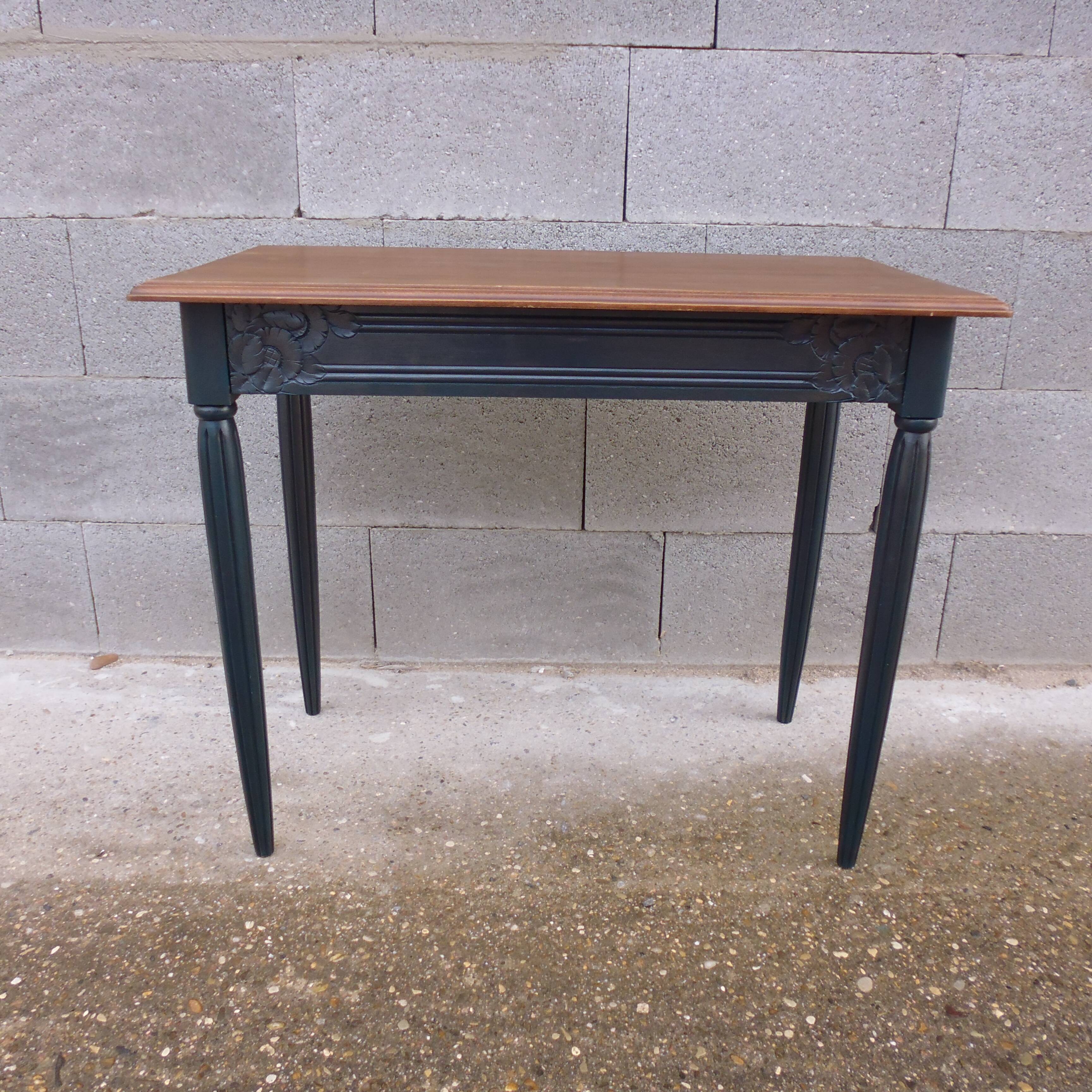 Small desk or side table with 30s Art Deco drawer