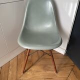 Original and vintage Herman Miller Eames chair