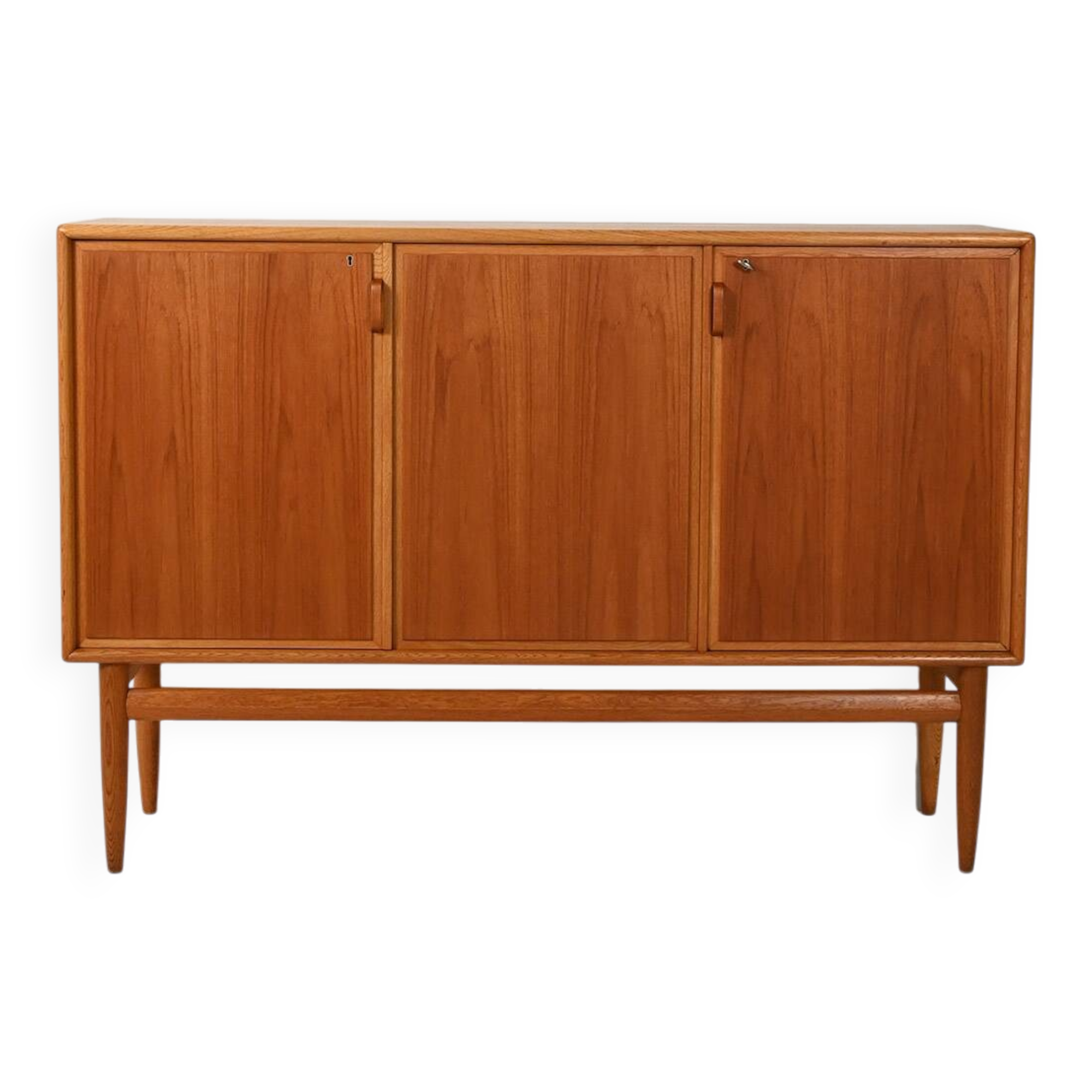 Scandinavian highboard sideboard, 1950s/60s, oak & teak, three doors